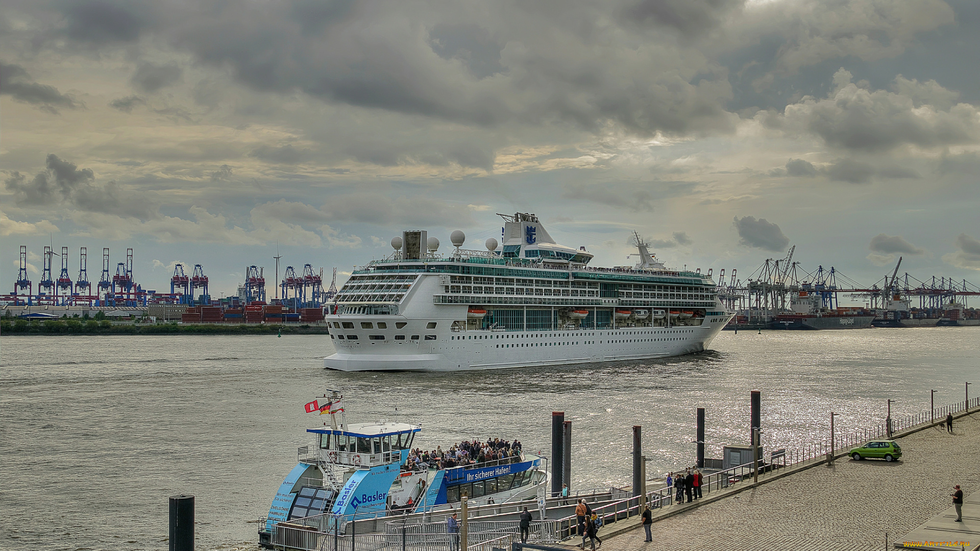 legend, of, the, seas, корабли, лайнеры, порт, лайнер, акватория, отплытие