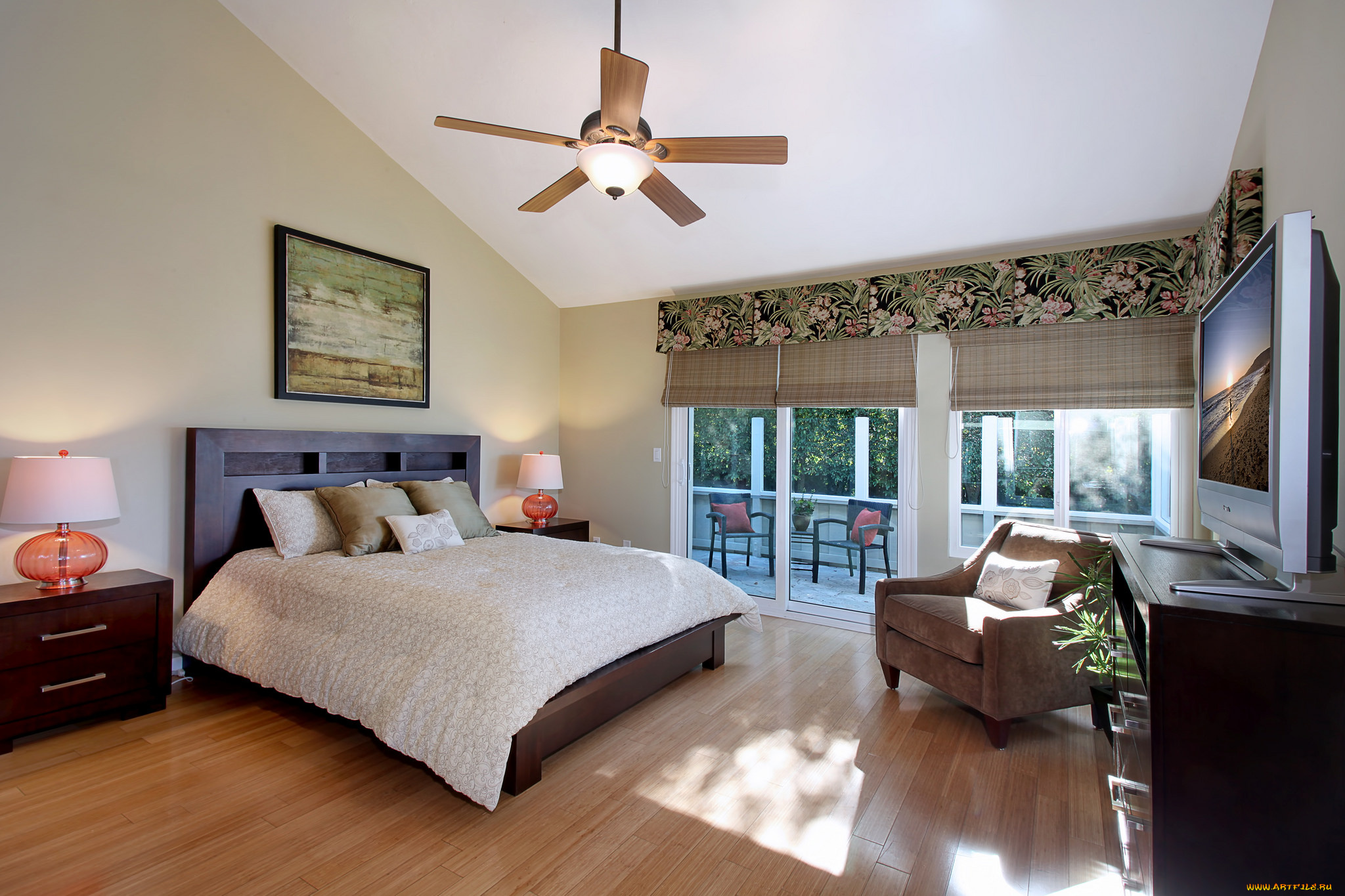 интерьер, спальня, кресло, кровать, люстра, штора, стиль