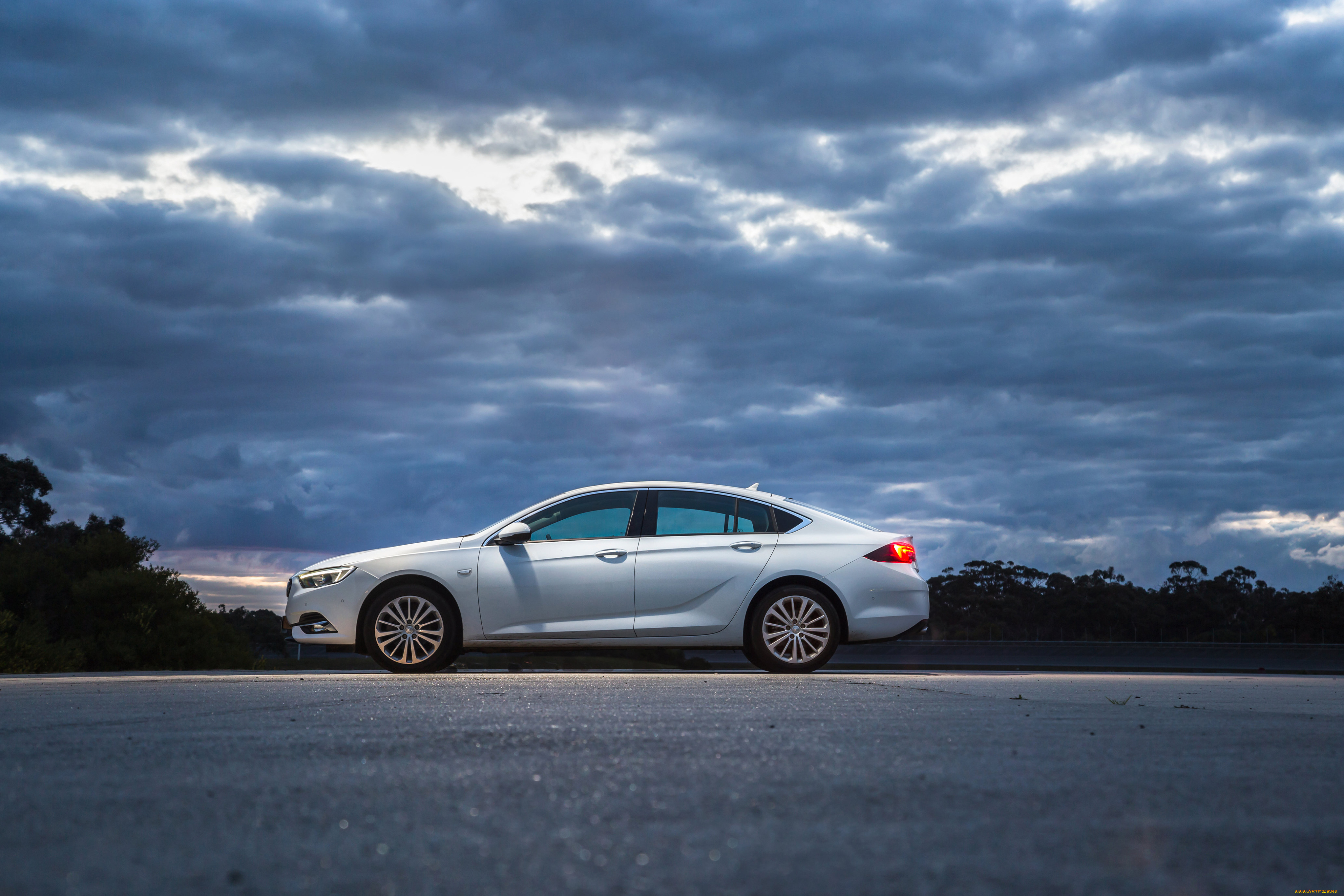 автомобили, holden