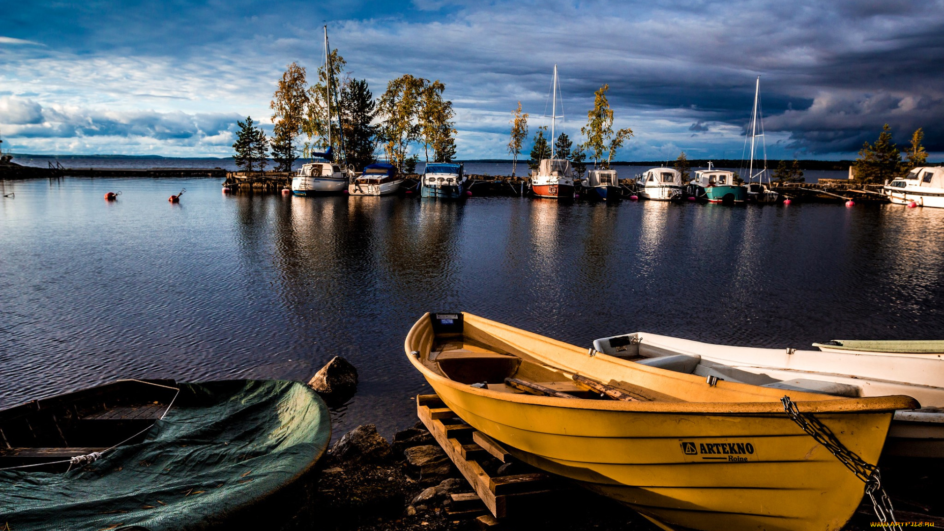 корабли, лодки, , шлюпки, озеро, деревья, небо, облака
