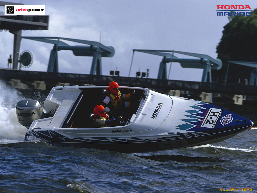 корабли, катера