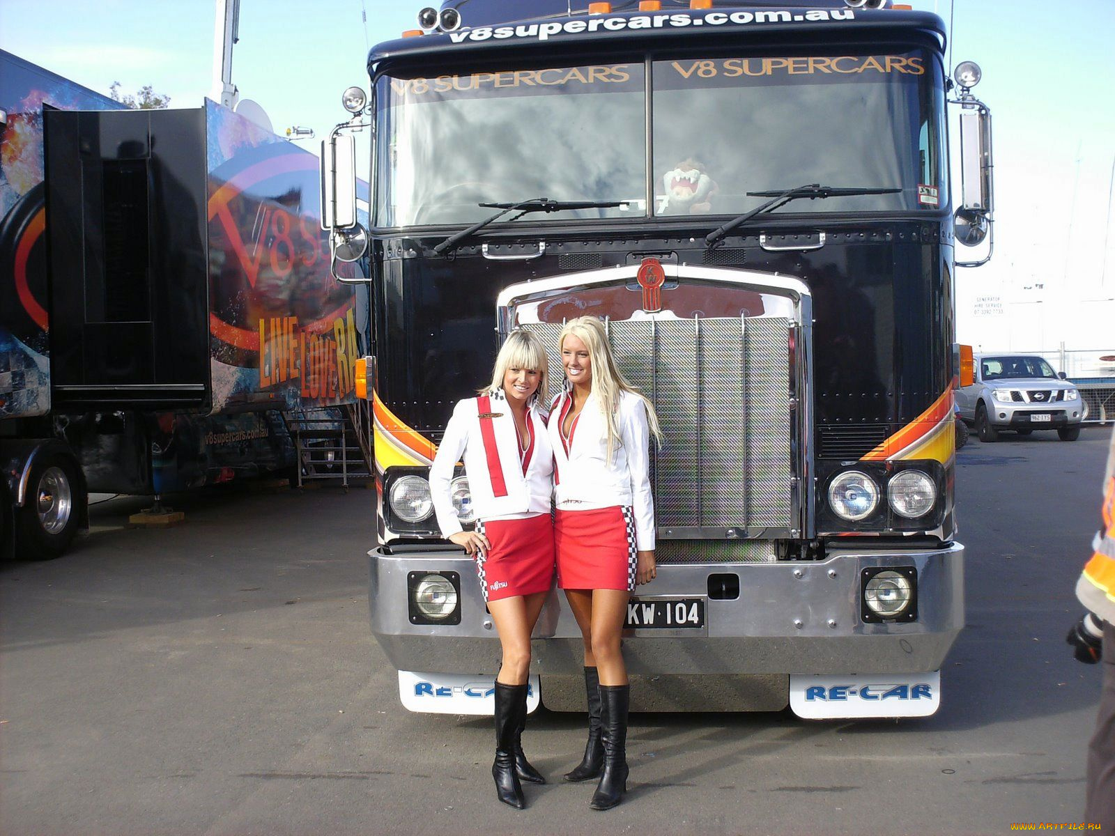 автомобили, авто, девушками