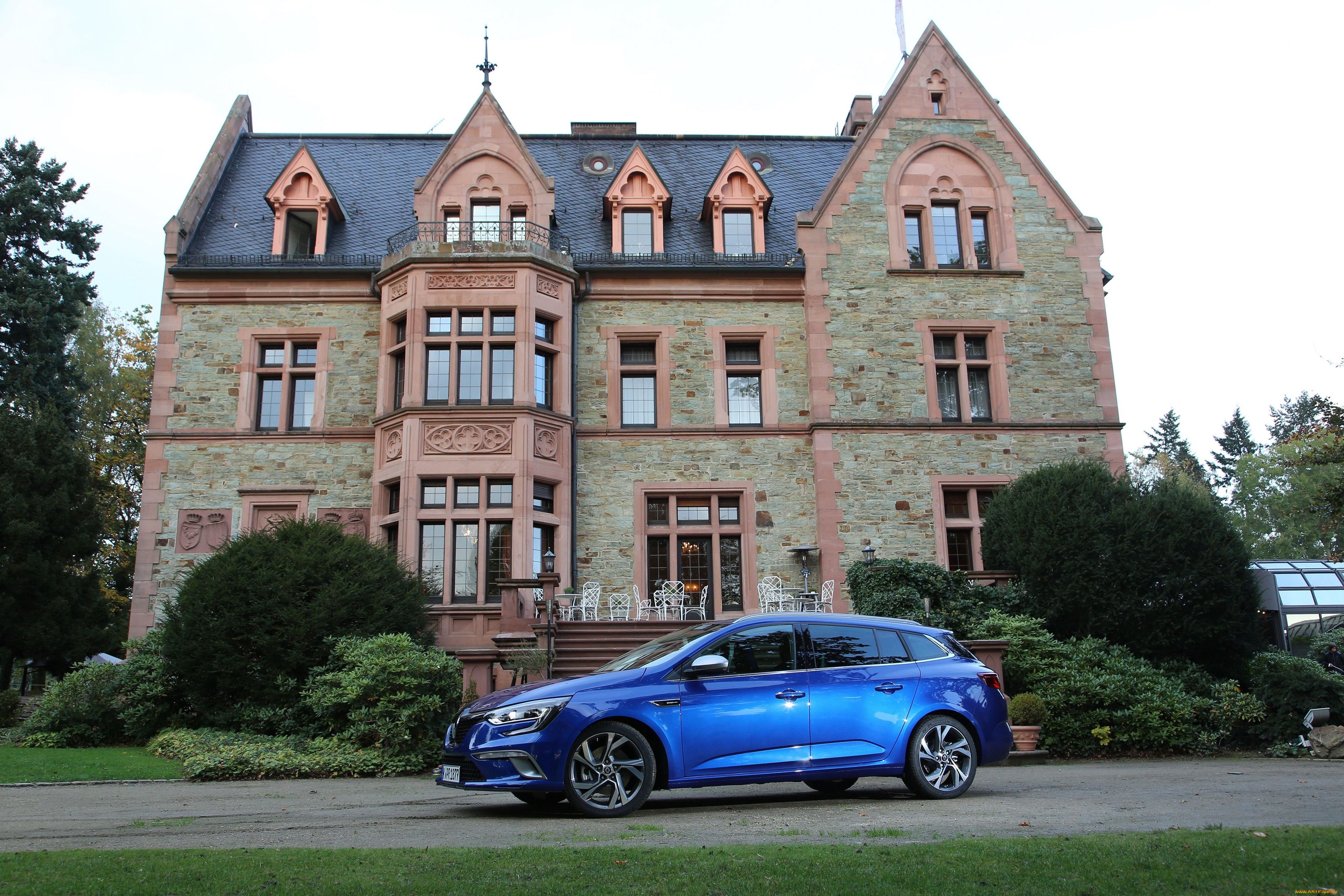 автомобили, renault