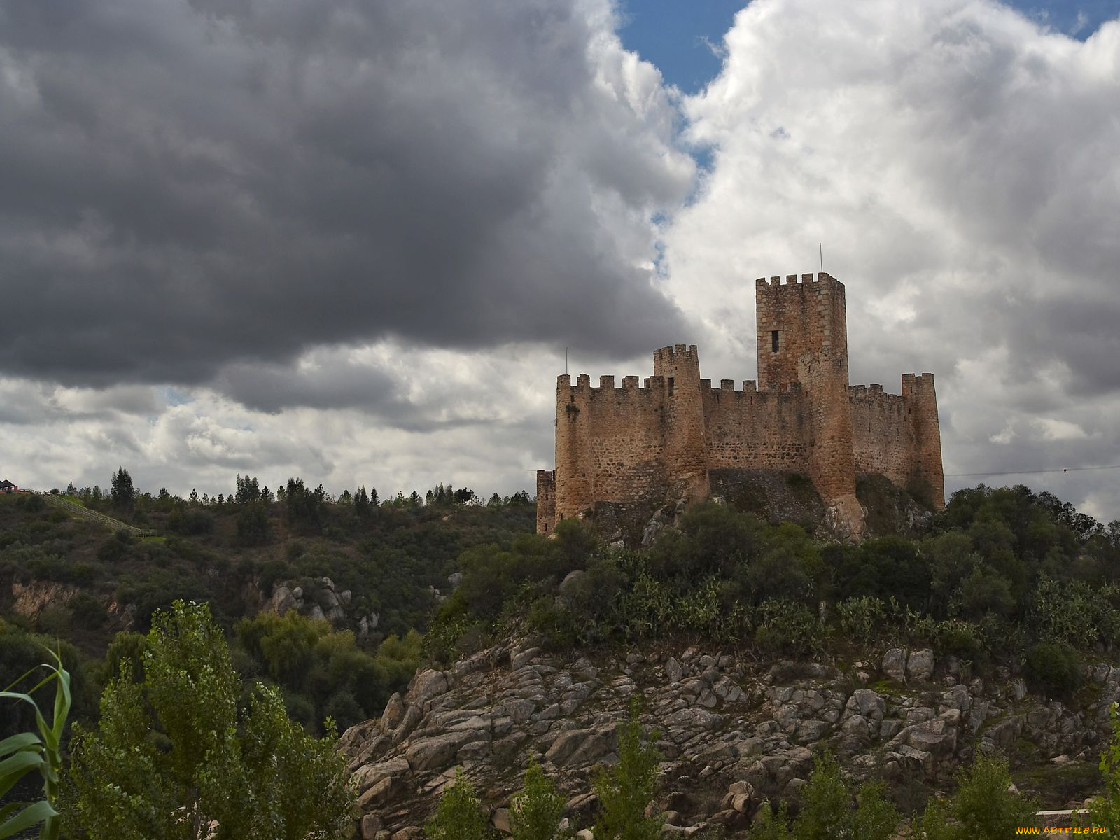 города, дворцы, замки, крепости