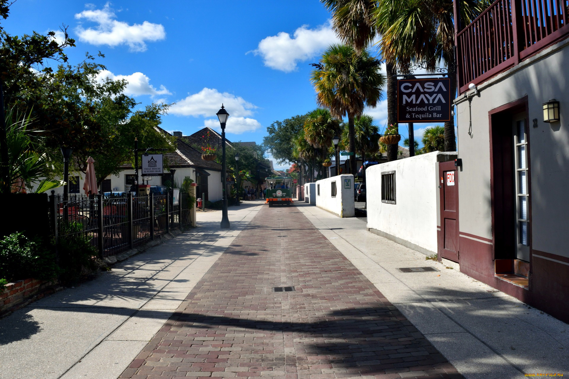 города, -, улицы, , площади, , набережные, улица