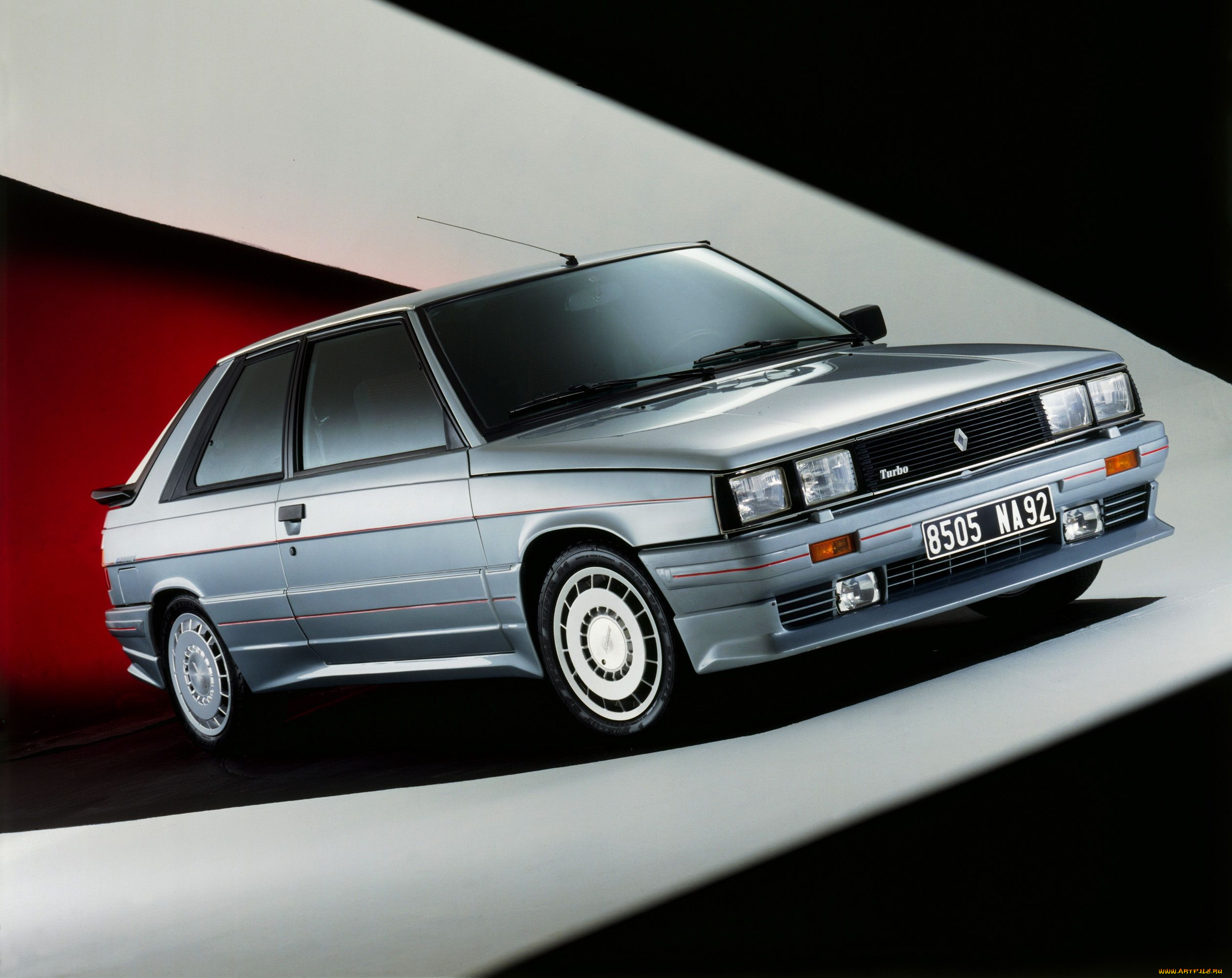 автомобили, renault