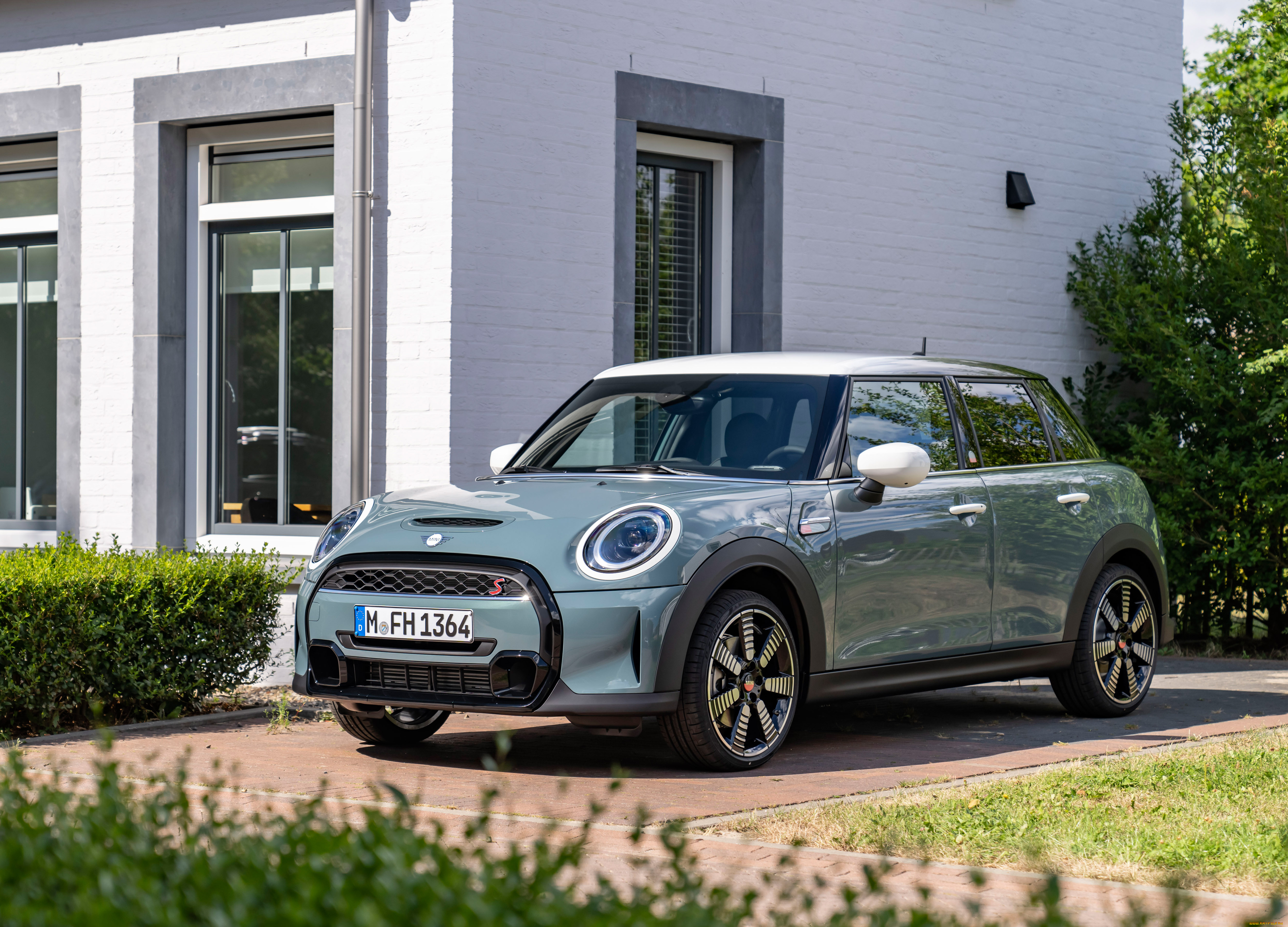 автомобили, mini