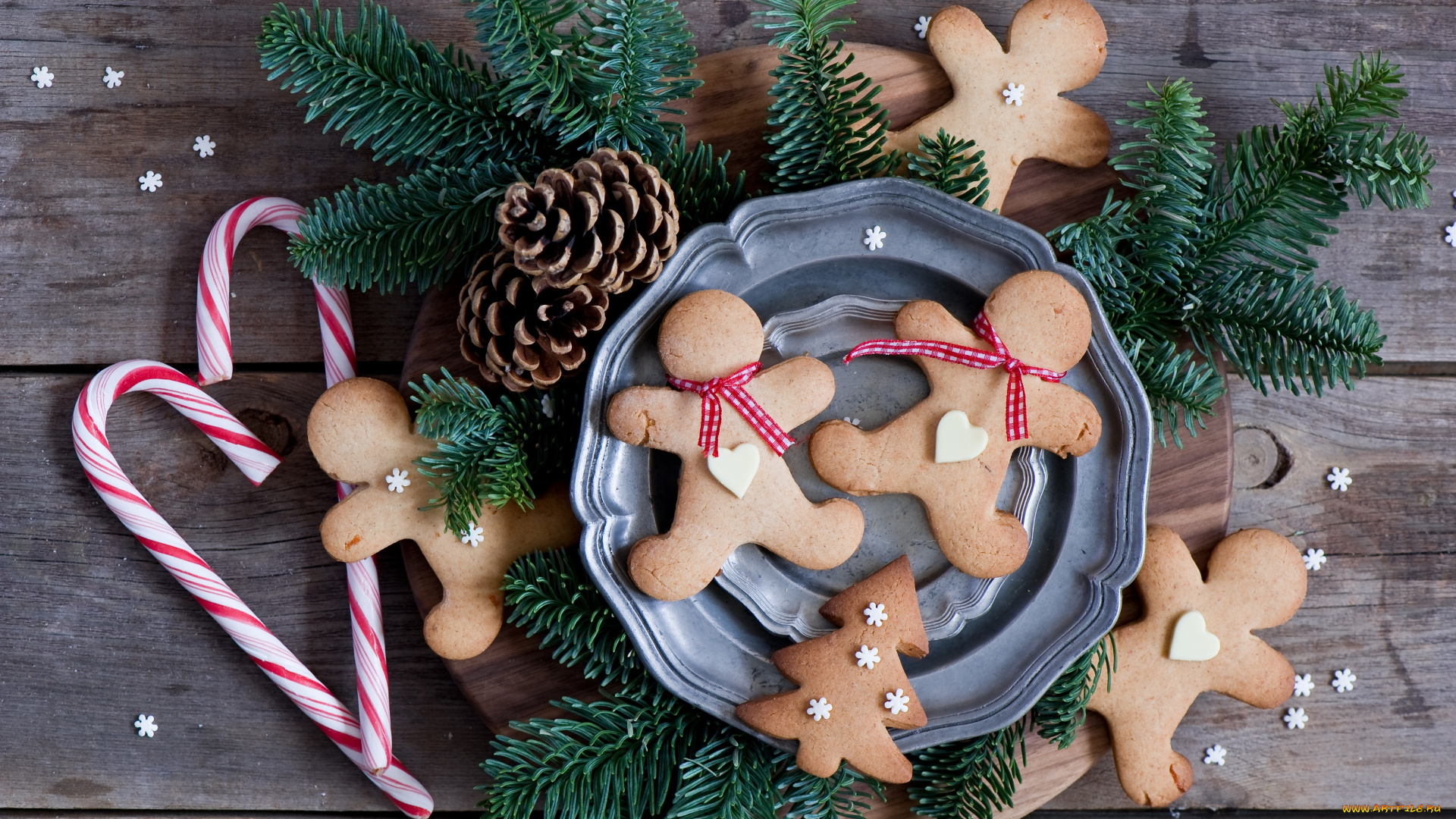 праздничные, угощения, новогодние, украшения, ель, cones, cookies, шишки, печенье, конфетки, spruce, christmas, decorations, candy