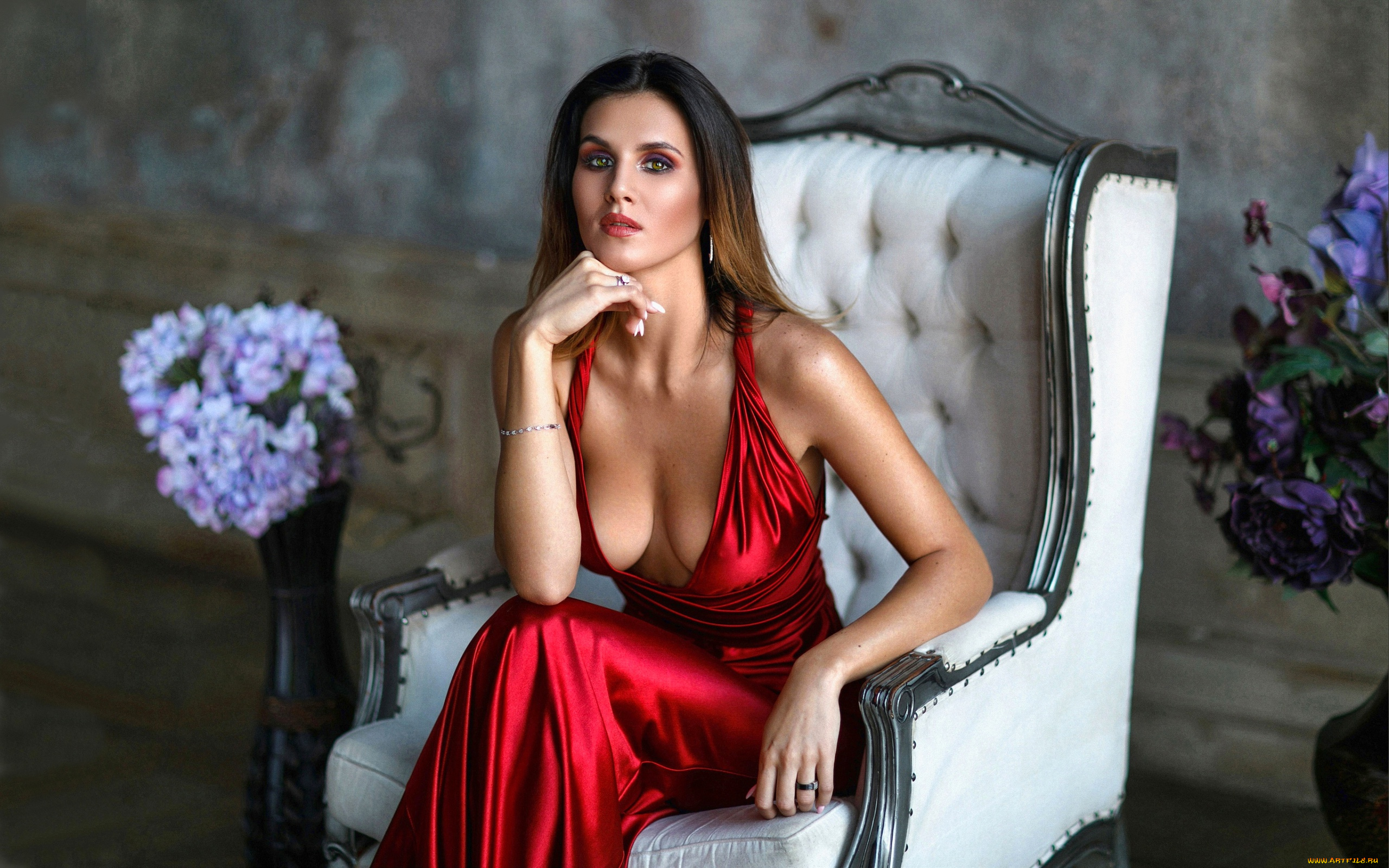 девушки, -unsort, , брюнетки, темноволосые, цветы, кресло, красное, платье