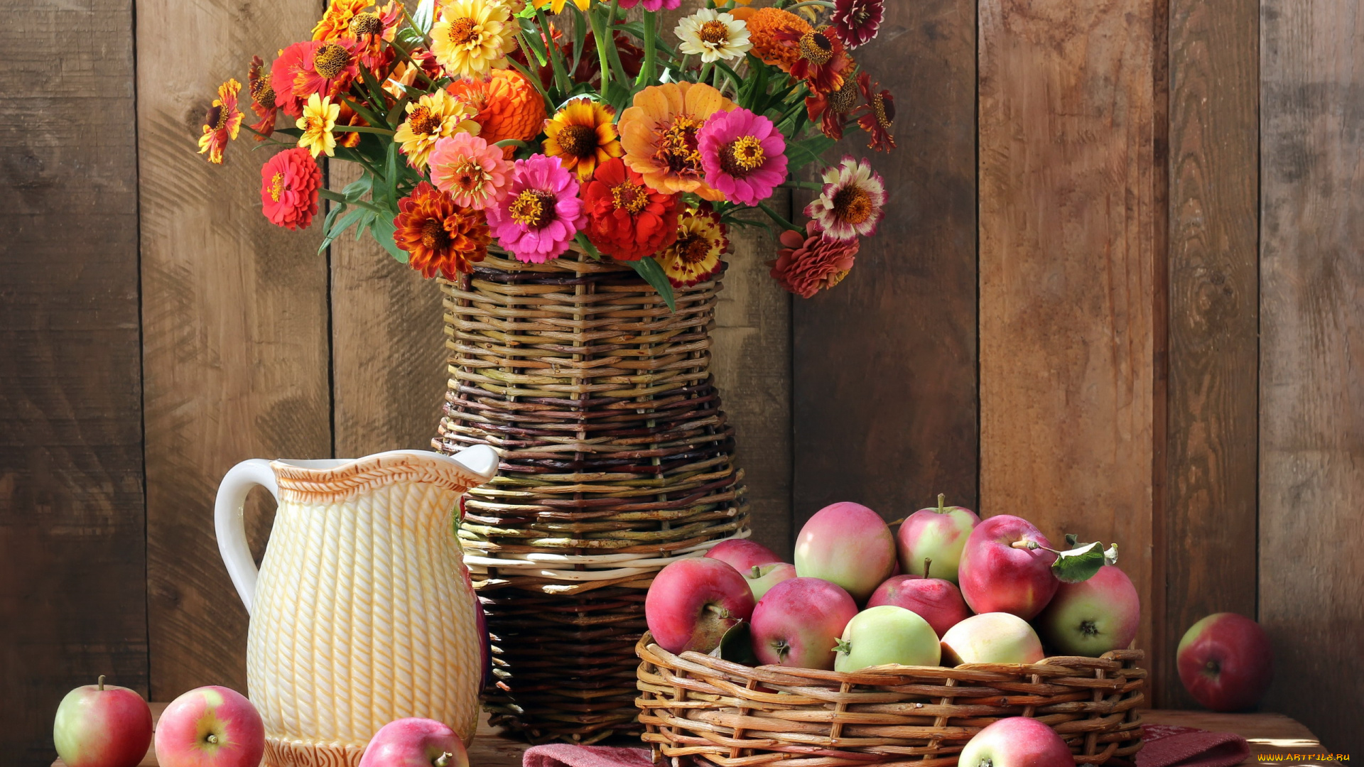 еда, яблоки, букет, циннии, корзинка