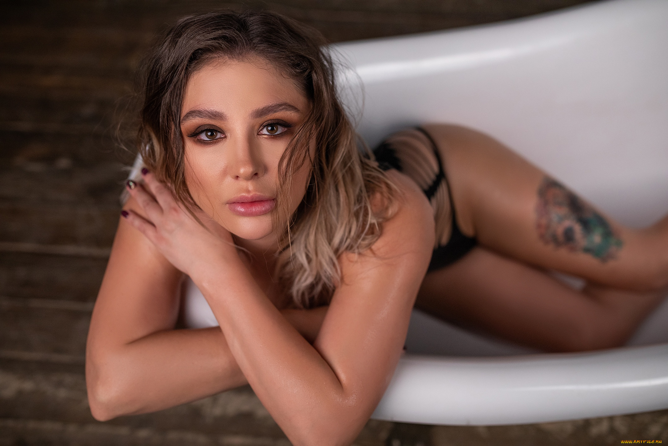 девушка, -, girl, девушки, -, брюнетки, , шатенки, девушка, женщина, шатенка, темноволосая, сексуальная, модель, звезда, позирует, разная, обувь, верхняя, стильная, одежда, нижнее, эротическое, бельё, трусы, лифчик, колготки, чулки, аксессуары, макияж, и, множество, элементов, на, фотографии