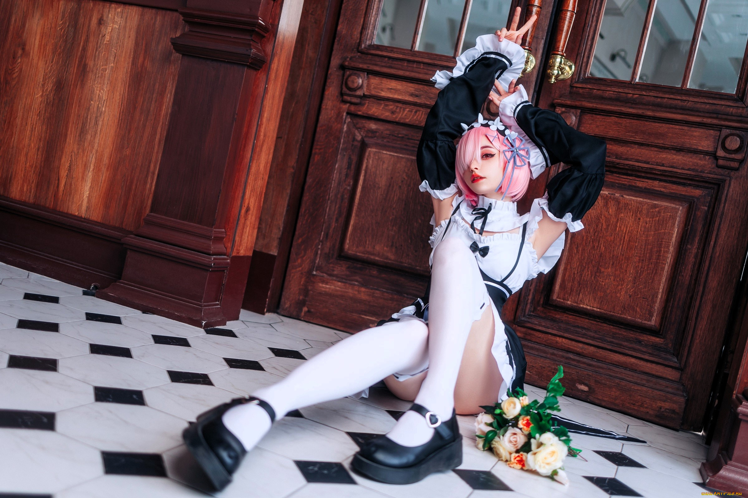 девушки, tenletters, образ, костюм, косплей, горничная, букет, двери