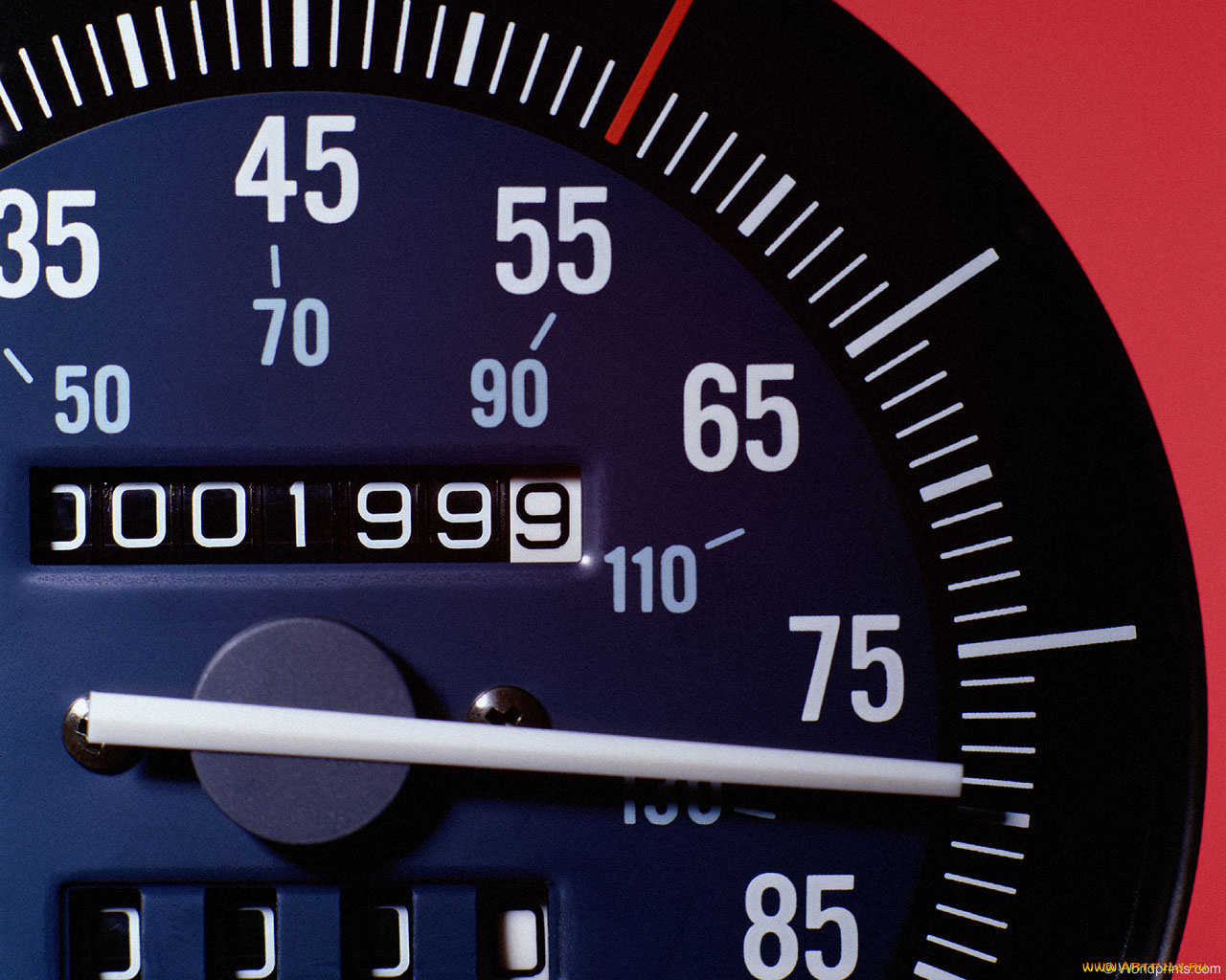 автомобили, спидометры, торпедо