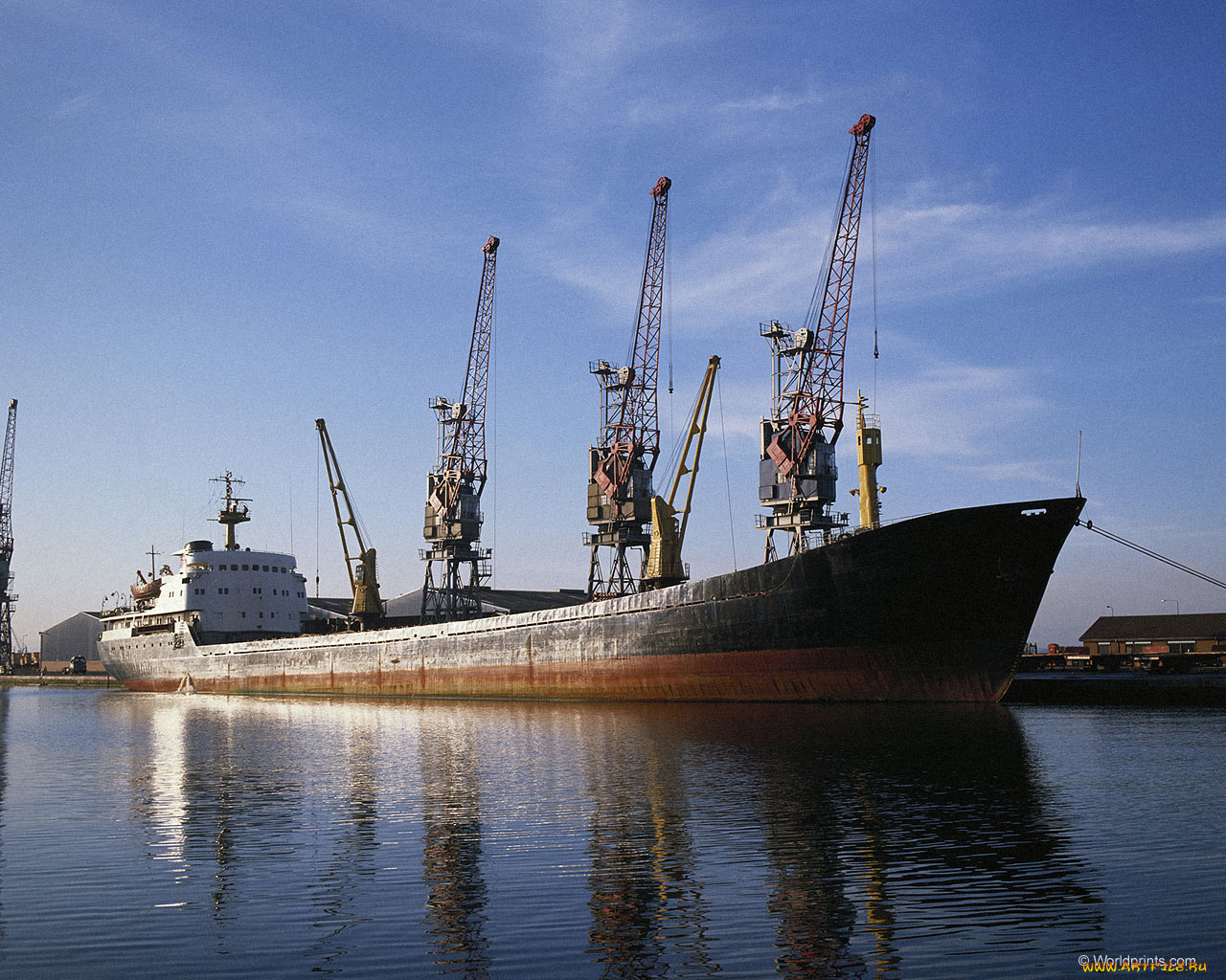 корабли, баржи