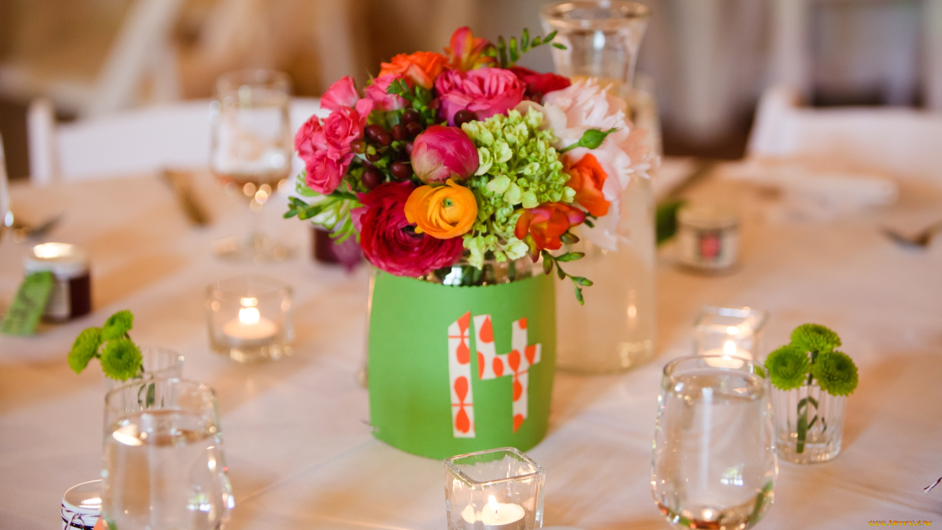 еда, сервировка, свечи, цветы, бокалы