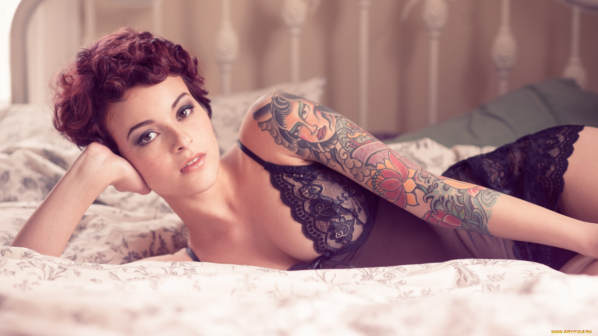 kara, mcgnarley, девушки, постель, тату, kara, mcgnarley
