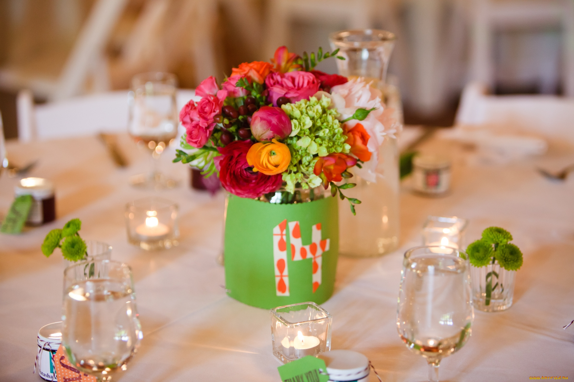 еда, сервировка, свечи, цветы, бокалы