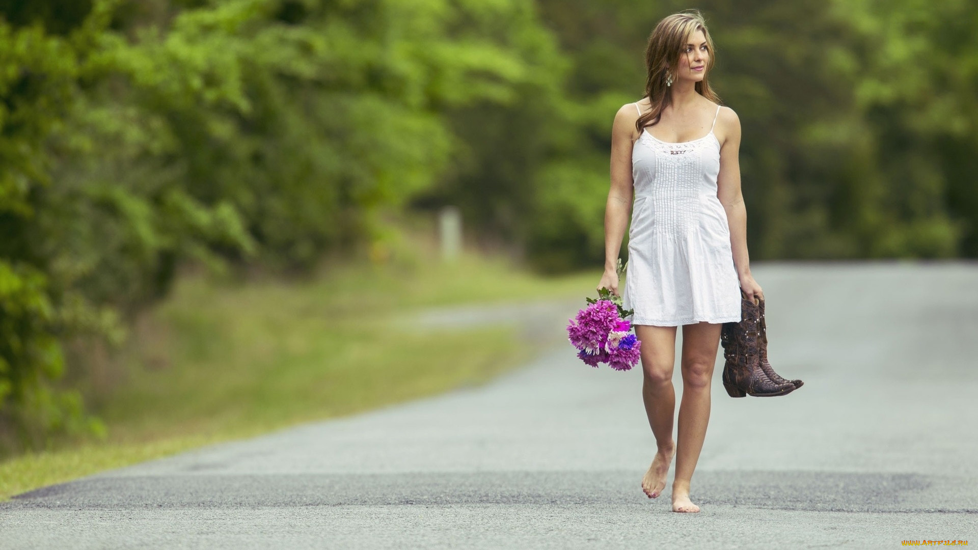 девушки, -, брюнетки, , шатенки, платье, сапоги, шатенка, букет