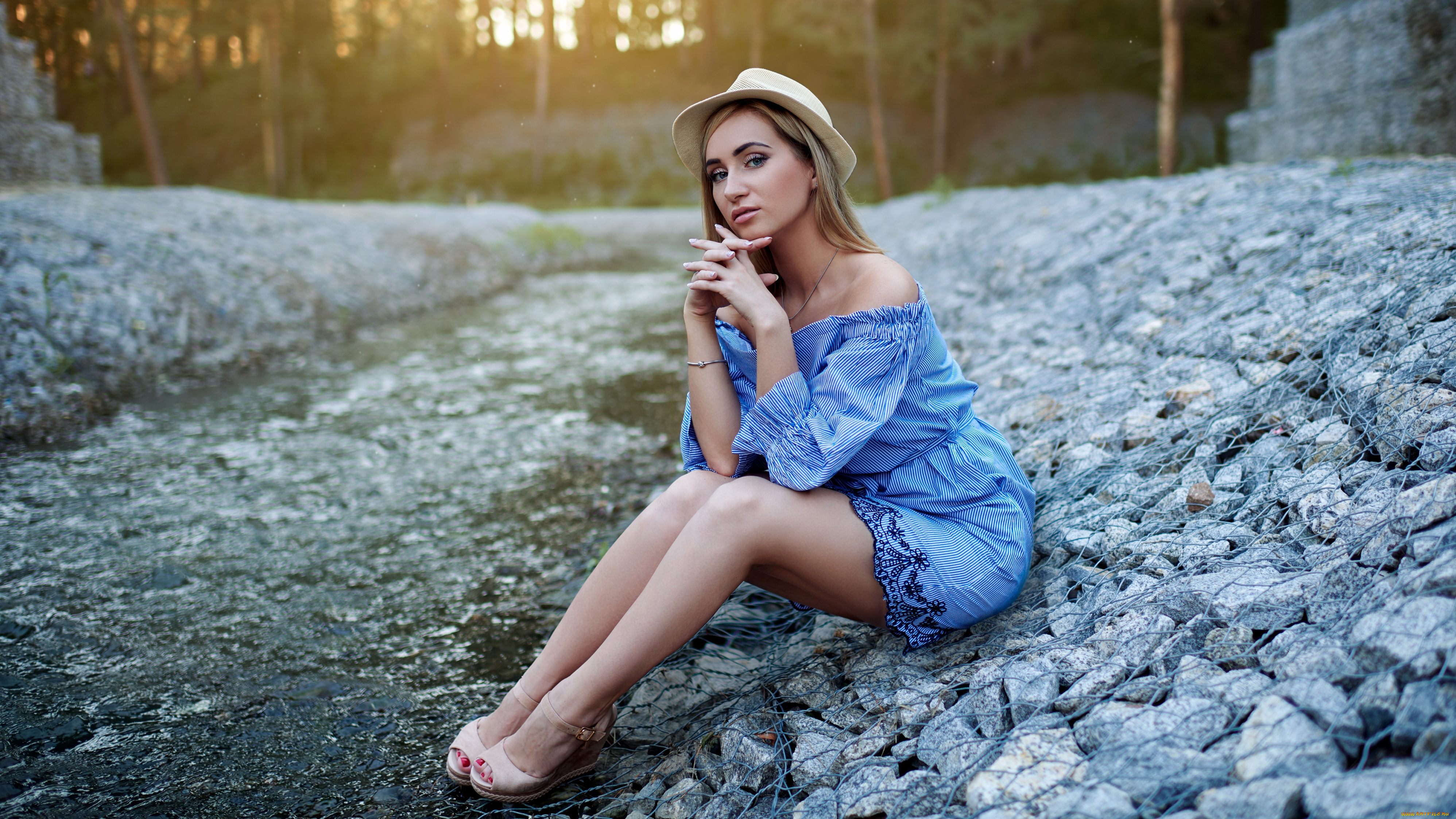 девушка, -, girl, девушки, -, брюнетки, , шатенки, девушка, женщина, шатенка, темноволосая, сексуальная, модель, звезда, позирует, разная, обувь, верхняя, стильная, одежда, нижнее, эротическое, бельё, трусы, лифчик, колготки, чулки, аксессуары, макияж, и, множество, элементов, на, фотографии