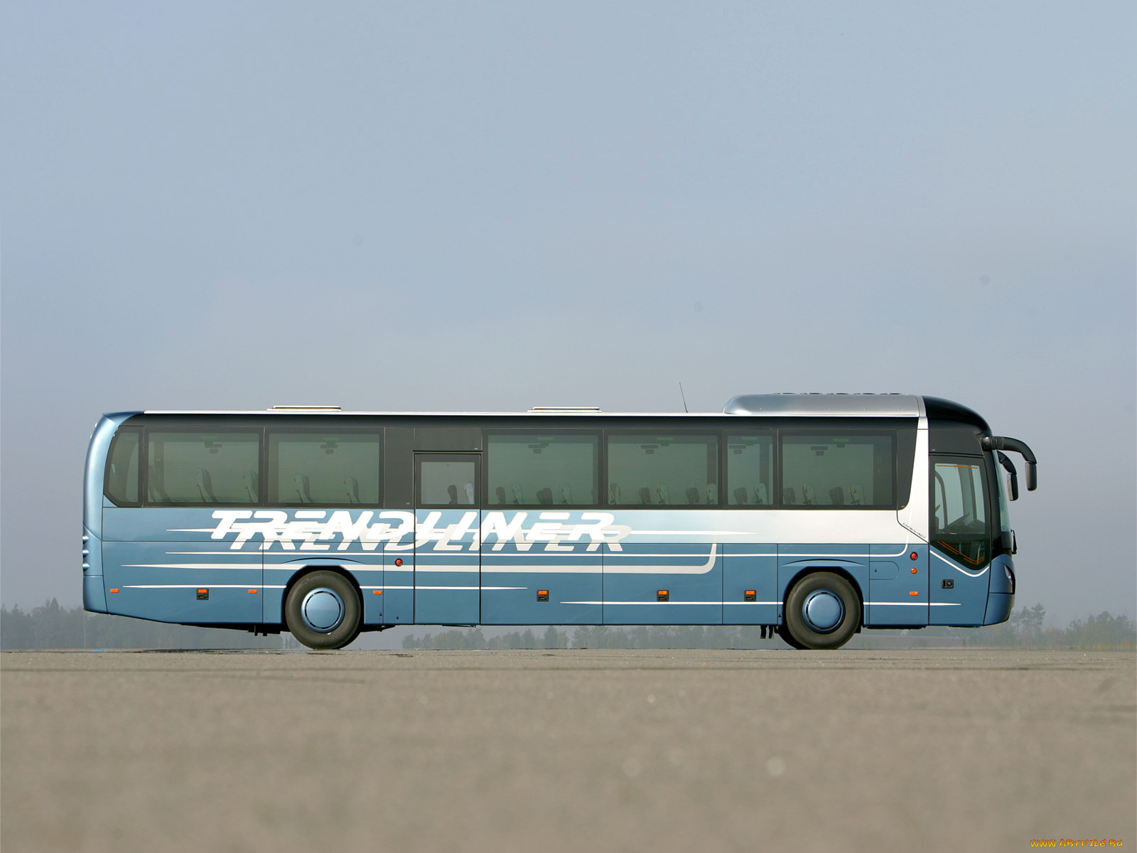 автомобили, автобусы