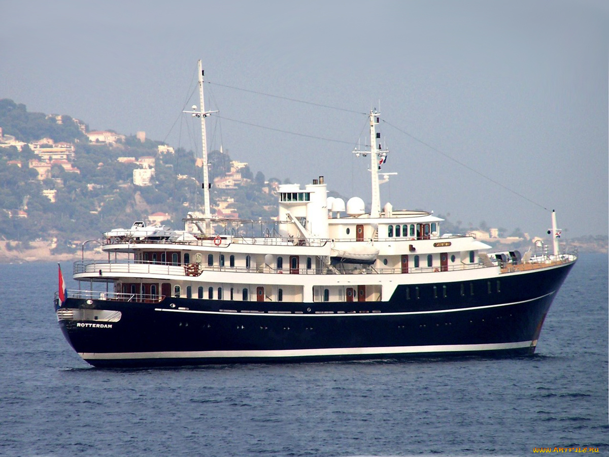 корабли, теплоходы