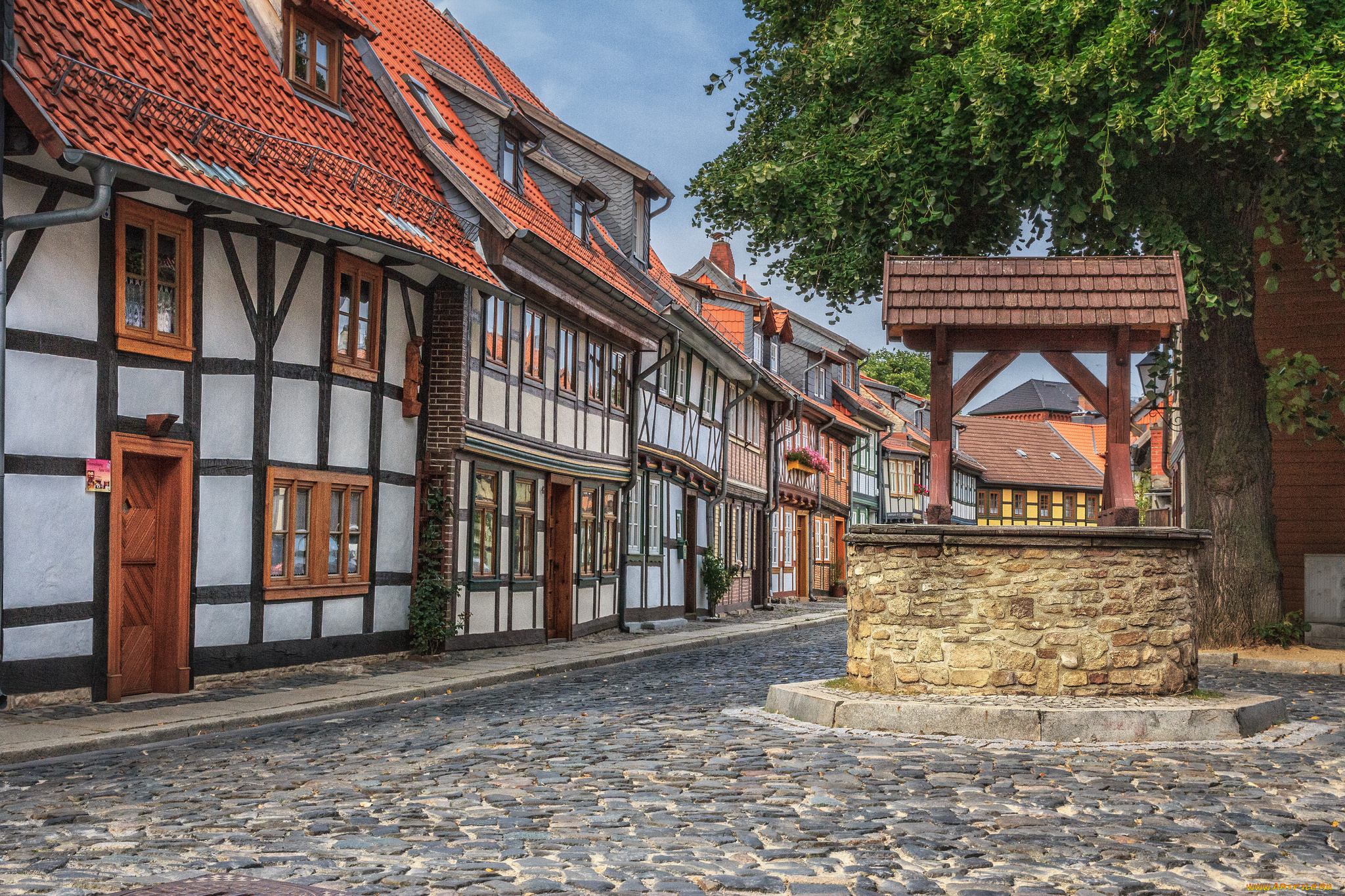 города, -, улицы, , площади, , набережные, улица