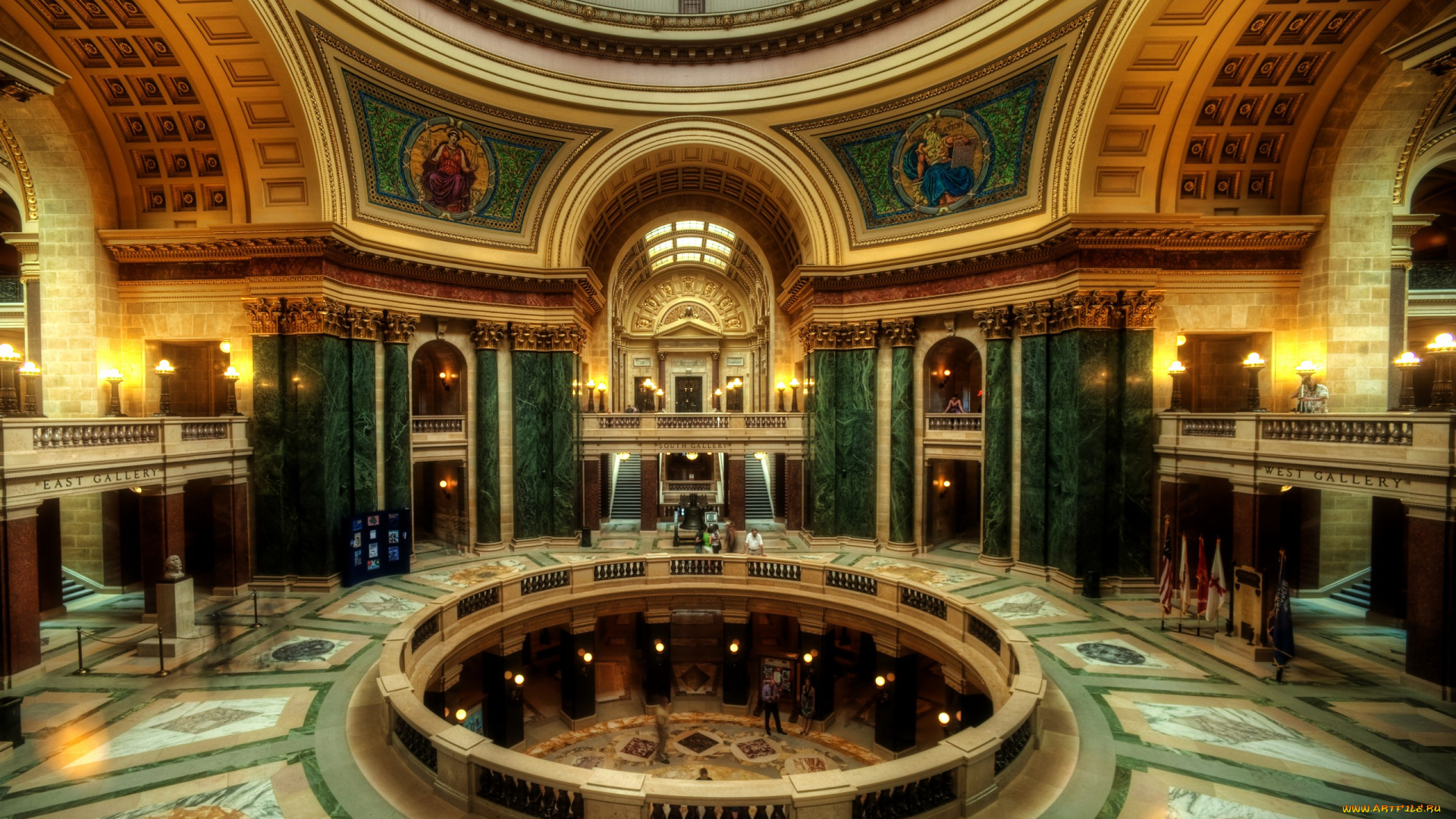 интерьер, холлы, лестницы, корридоры