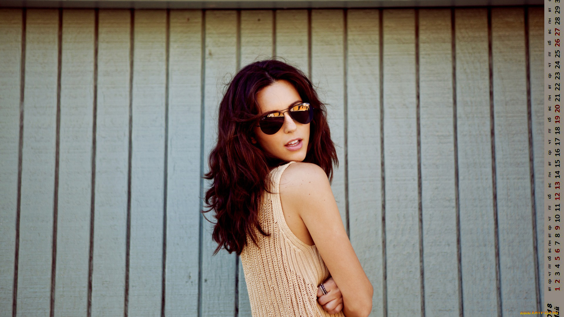 календари, девушки, очки