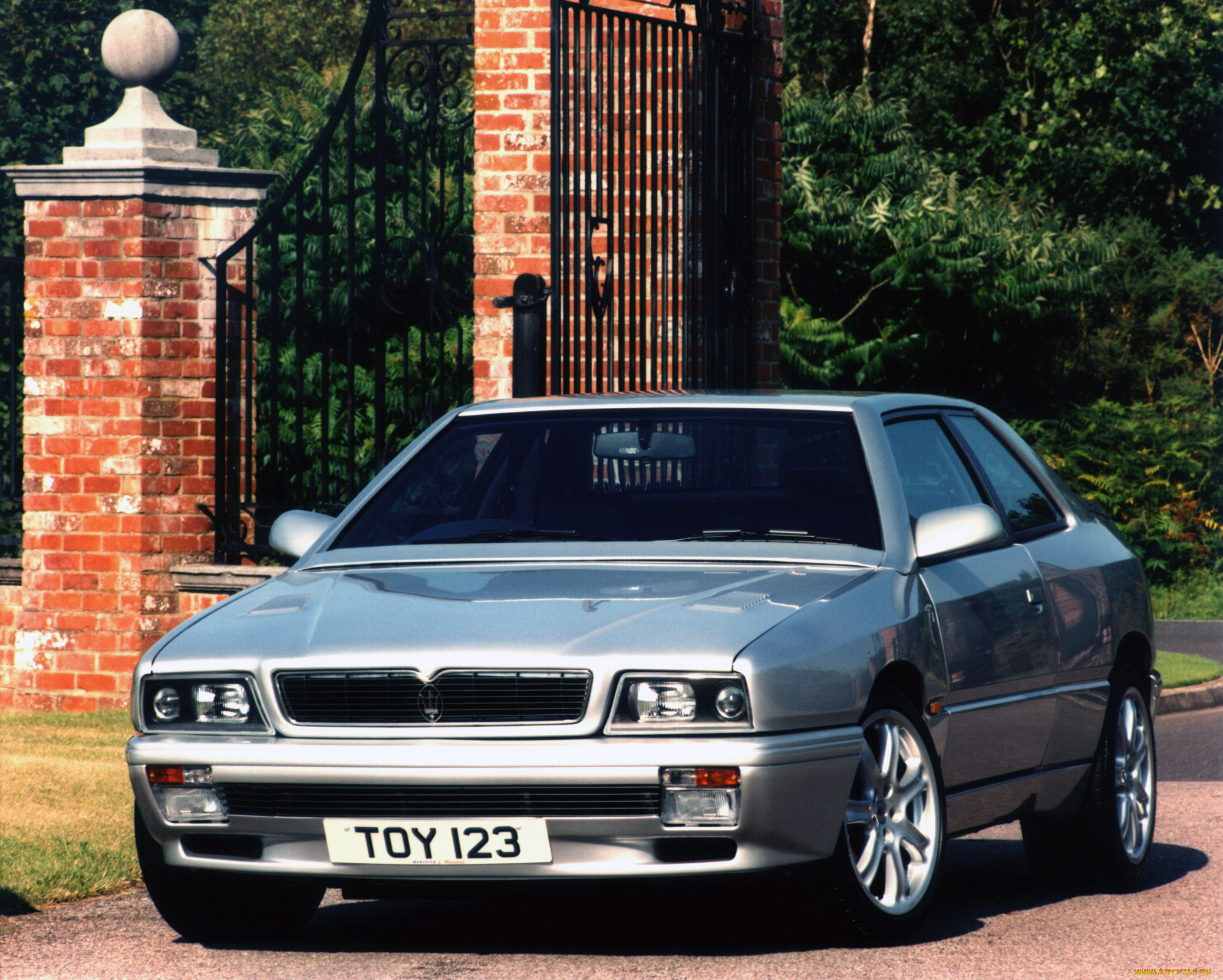 автомобили, maserati