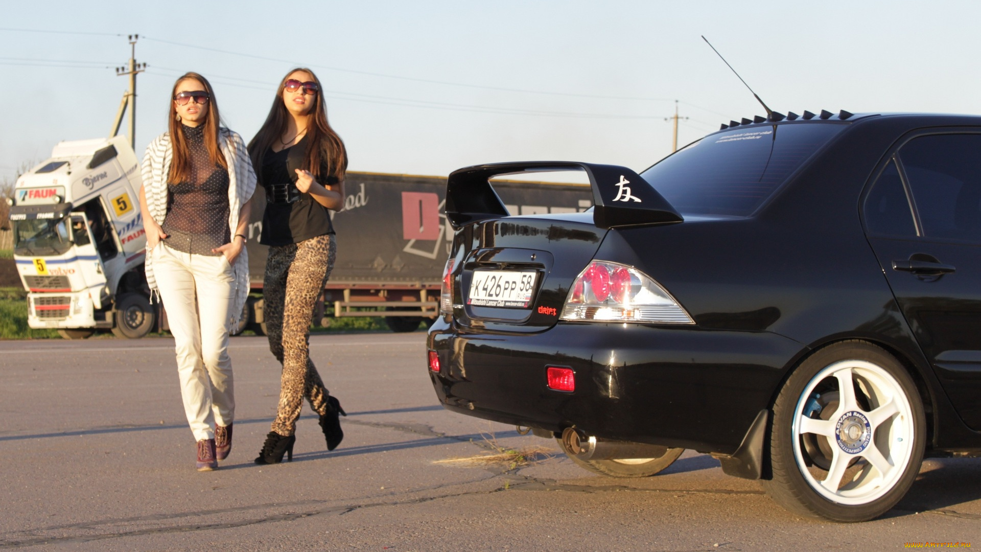 автомобили, авто, девушками