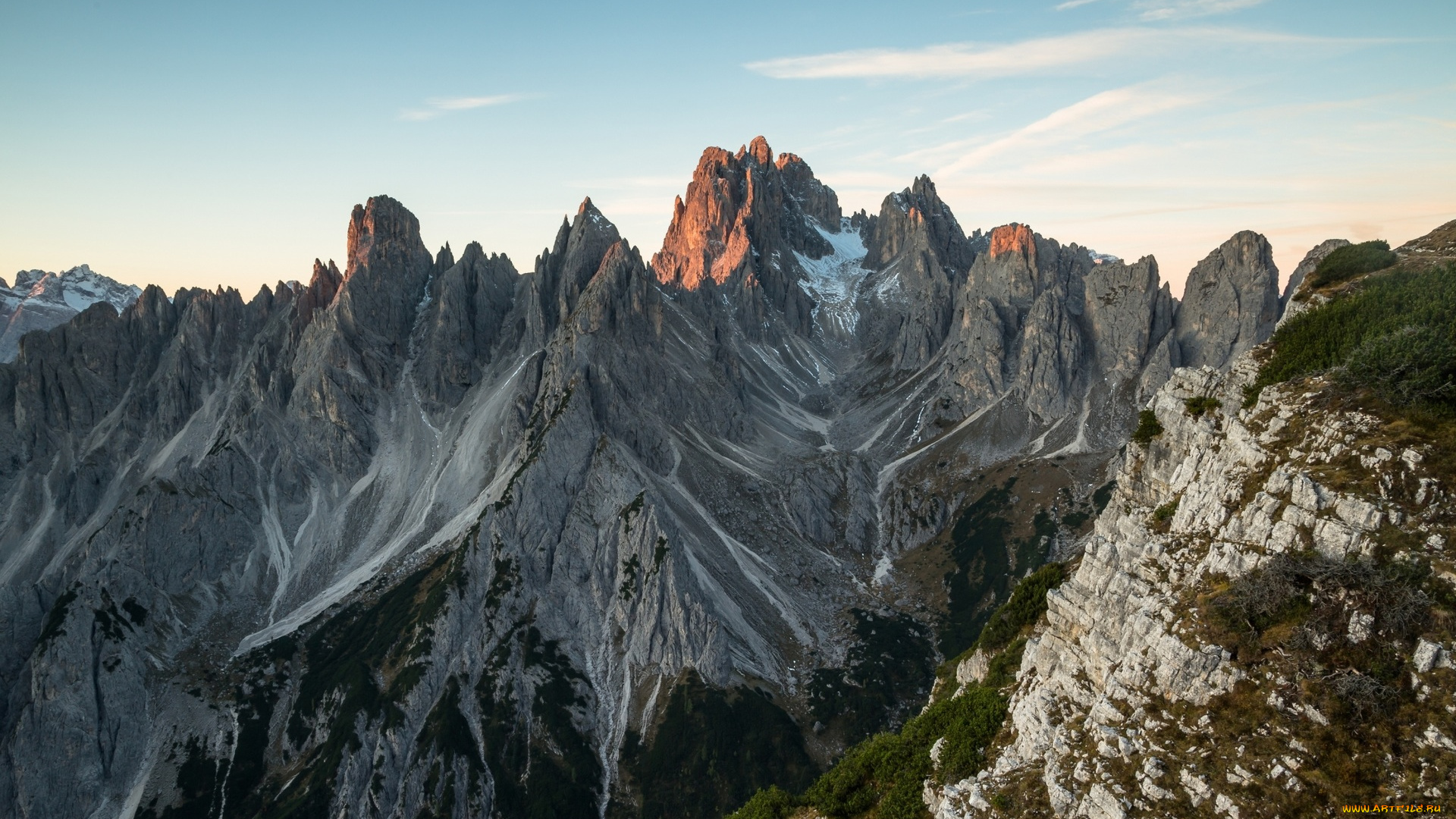 природа, горы, скалы, облака, небо, зелень, снег