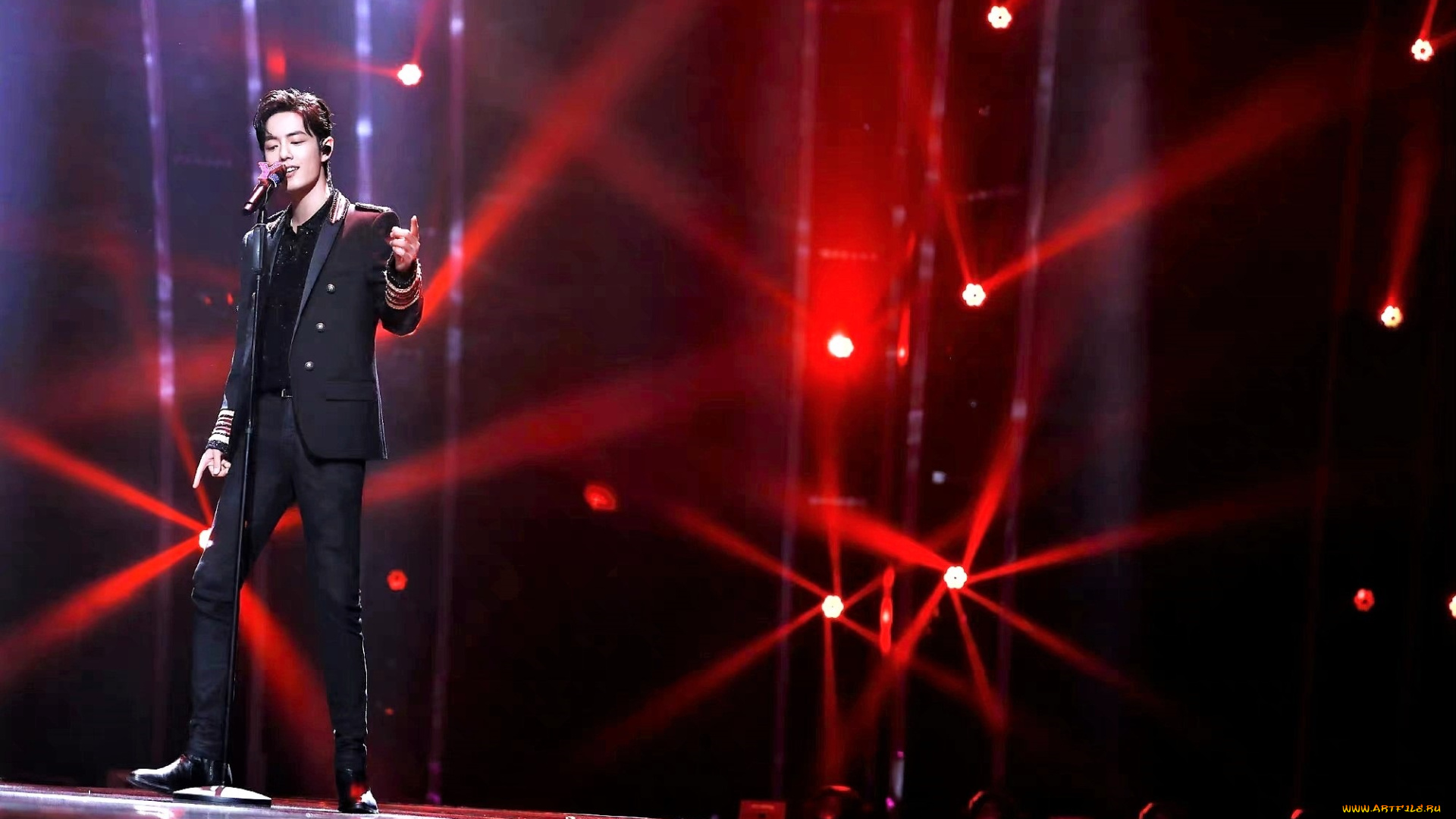 мужчины, xiao, zhan, актер, костюм, микрофон, сцена