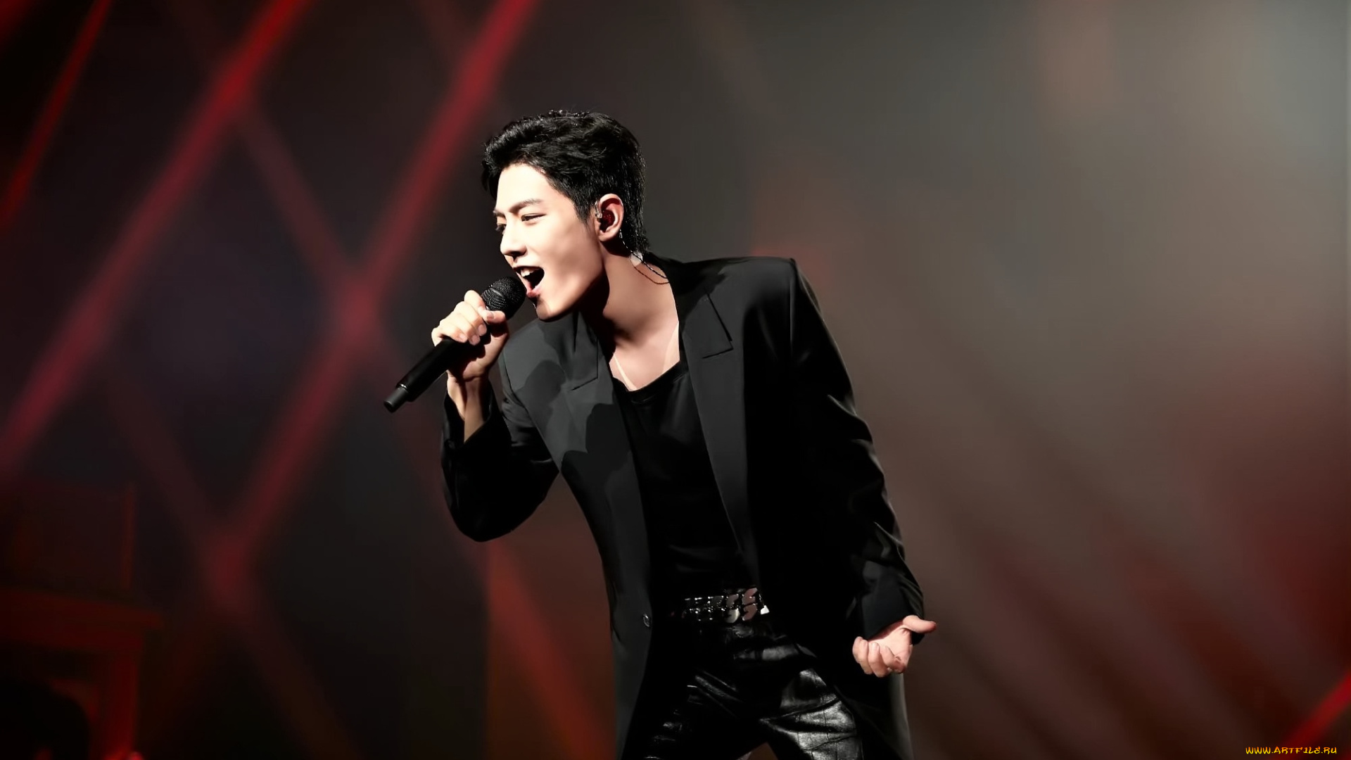 мужчины, xiao, zhan, актер, костюм, микрофон, сцена