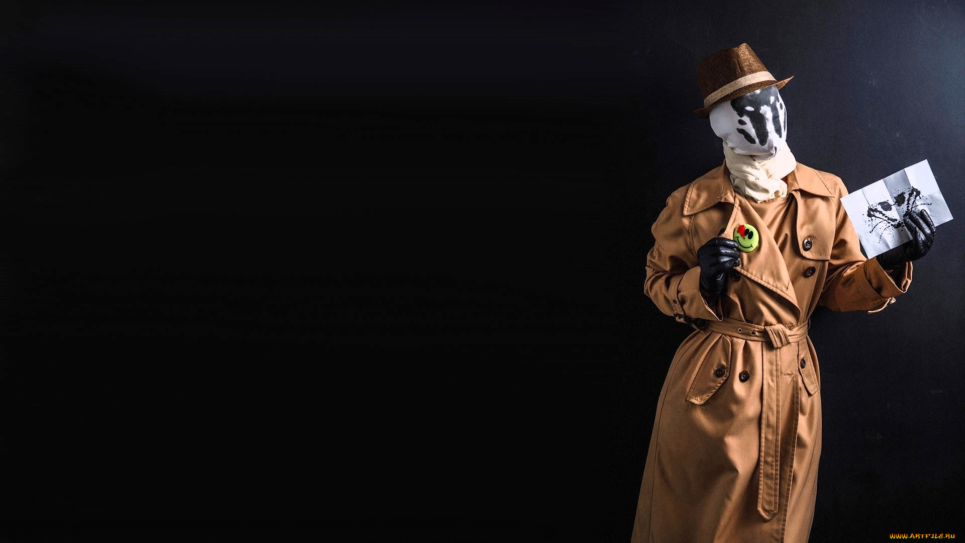 девушки, анна, шаховская, образ, косплей, костюм, наряд, роршах, картинка, значок, плащ, шляпа