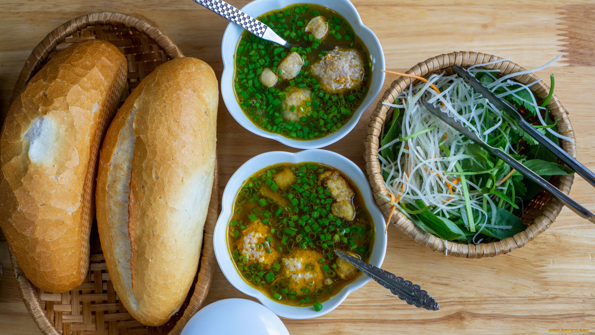 еда, первые, блюда, салат, суп, овощной, фрикадельки, батон