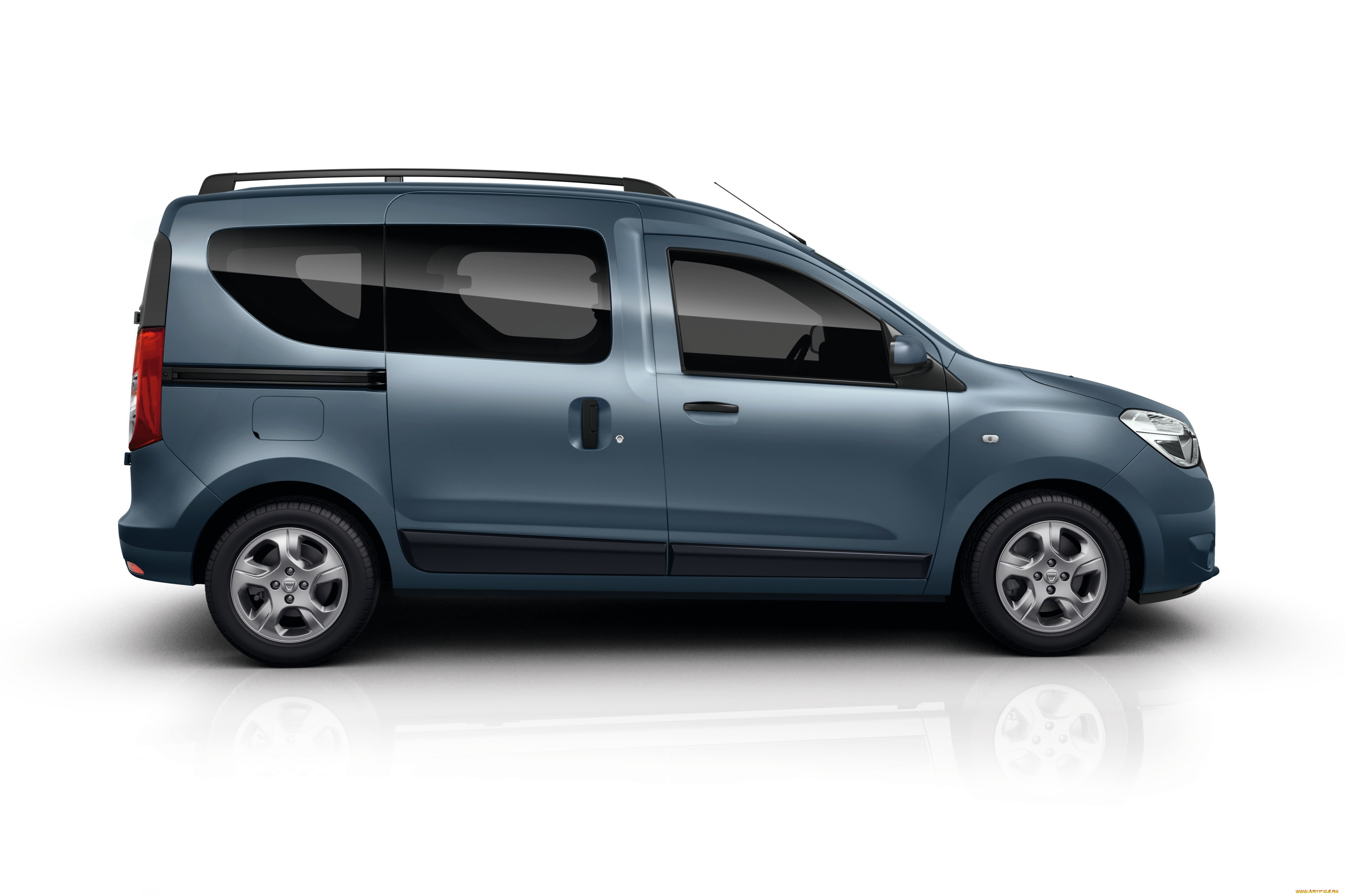 автомобили, dacia