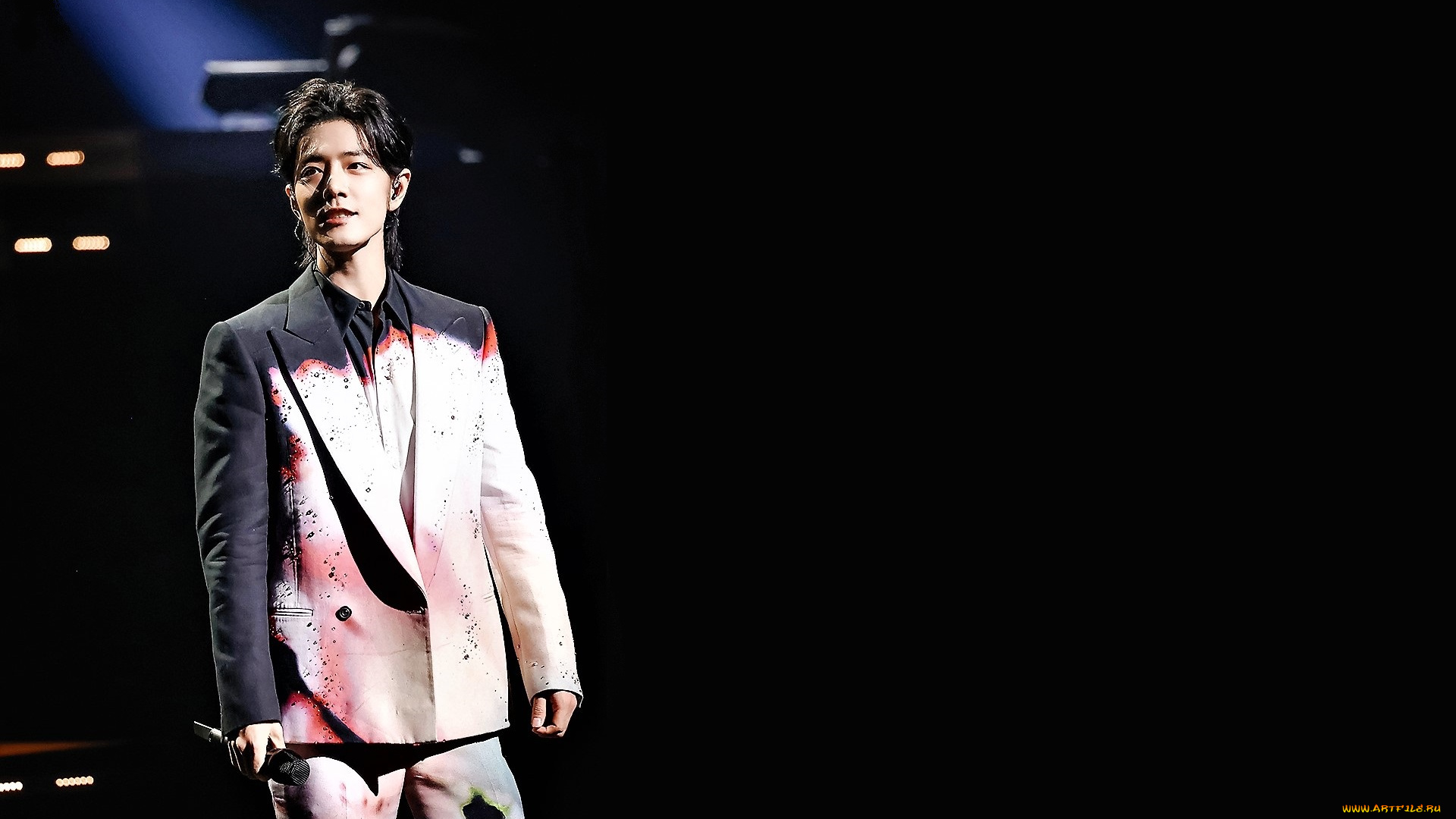 мужчины, xiao, zhan, актер, костюм, микрофон, сцена