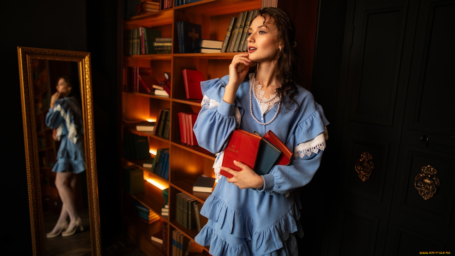 девушка, -, girl, девушки, -, брюнетки, , шатенки, девушка, женщина, шатенка, темноволосая, сексуальная, модель, звезда, позирует, разная, обувь, верхняя, стильная, одежда, нижнее, эротическое, бельё, трусы, лифчик, колготки, чулки, аксессуары, макияж, и, множество, элементов, на, фотографии