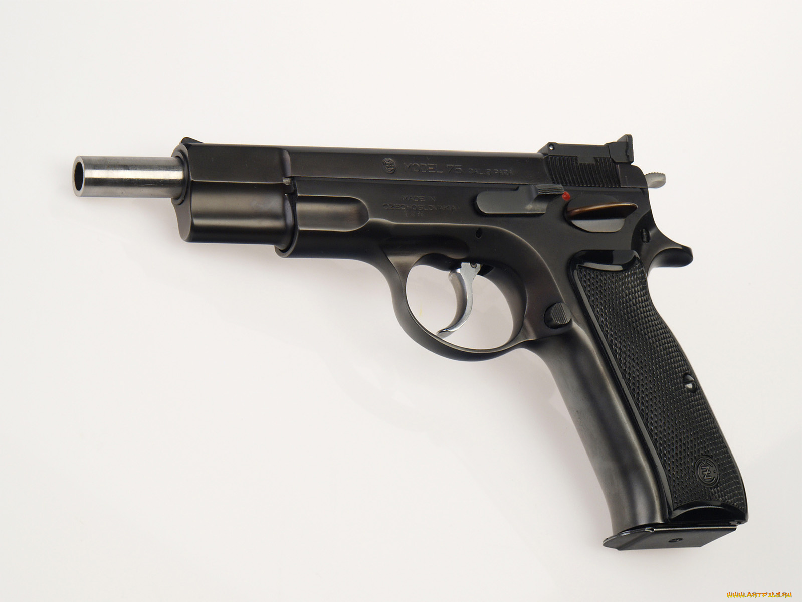 оружие, пистолеты