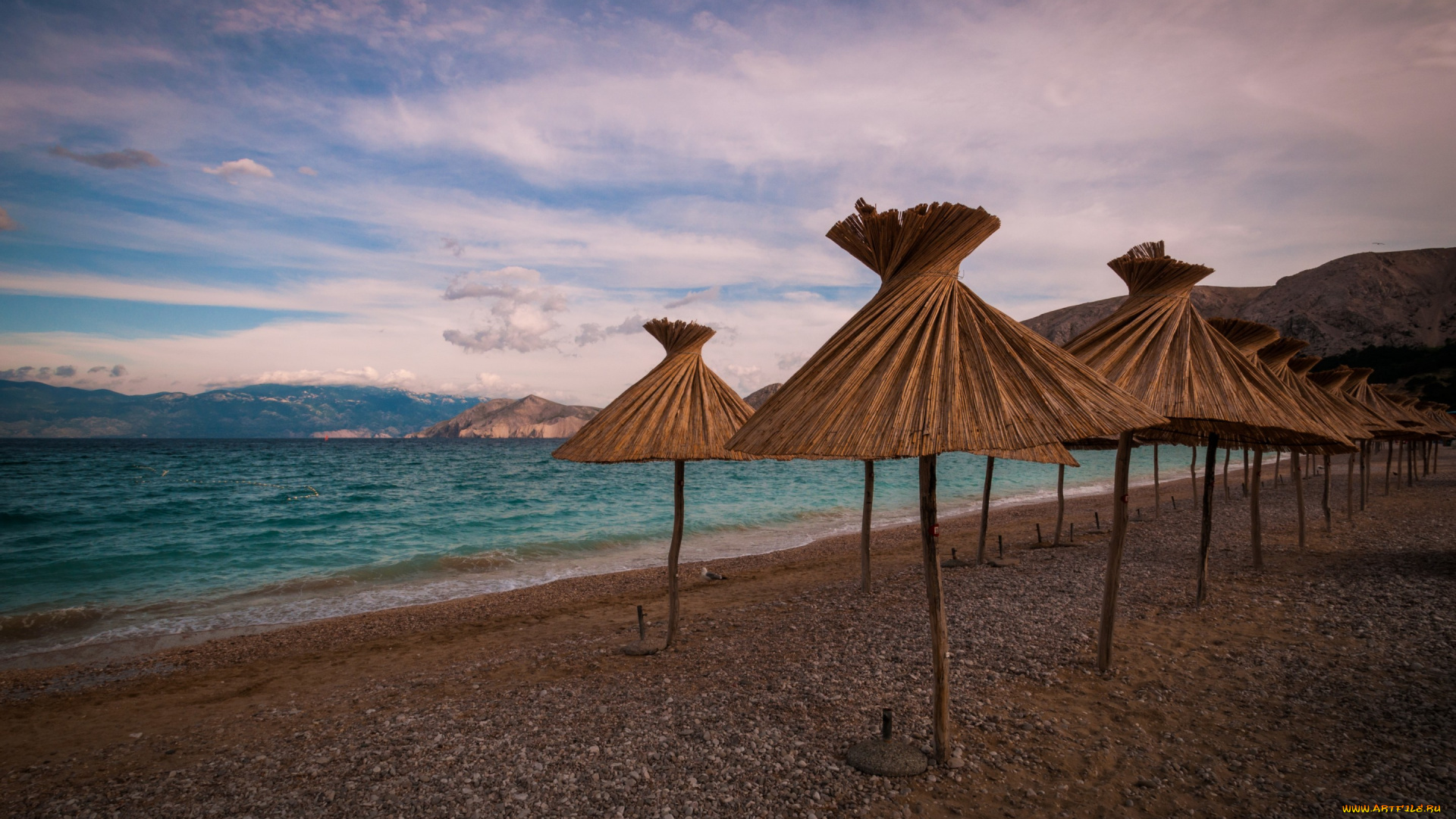 природа, побережье, адриатика, хорватия, приморье-горски, пляж, зонтики