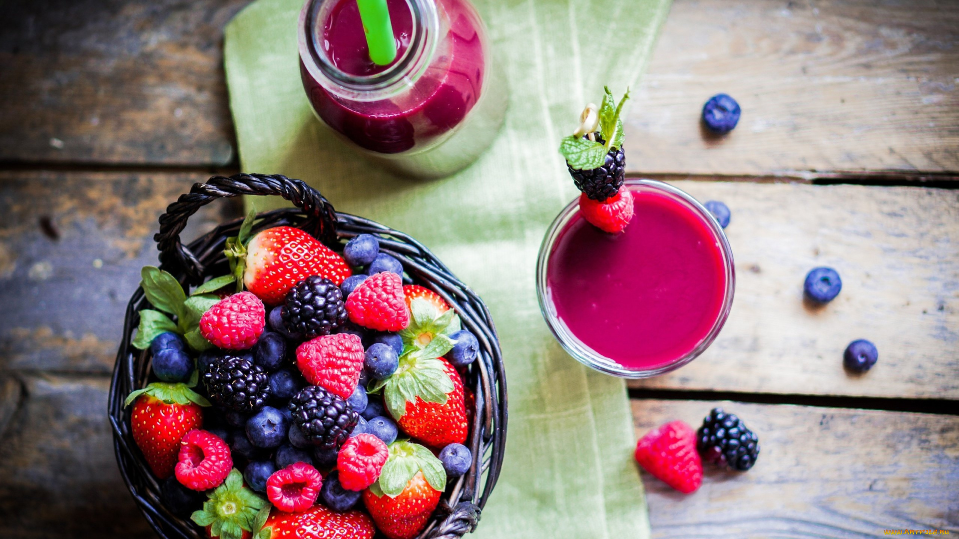 еда, напитки, , коктейль, ежевика, корзина, пробка, черника, сок, ягоды, малина, пить, клубника, бутылка, стакан