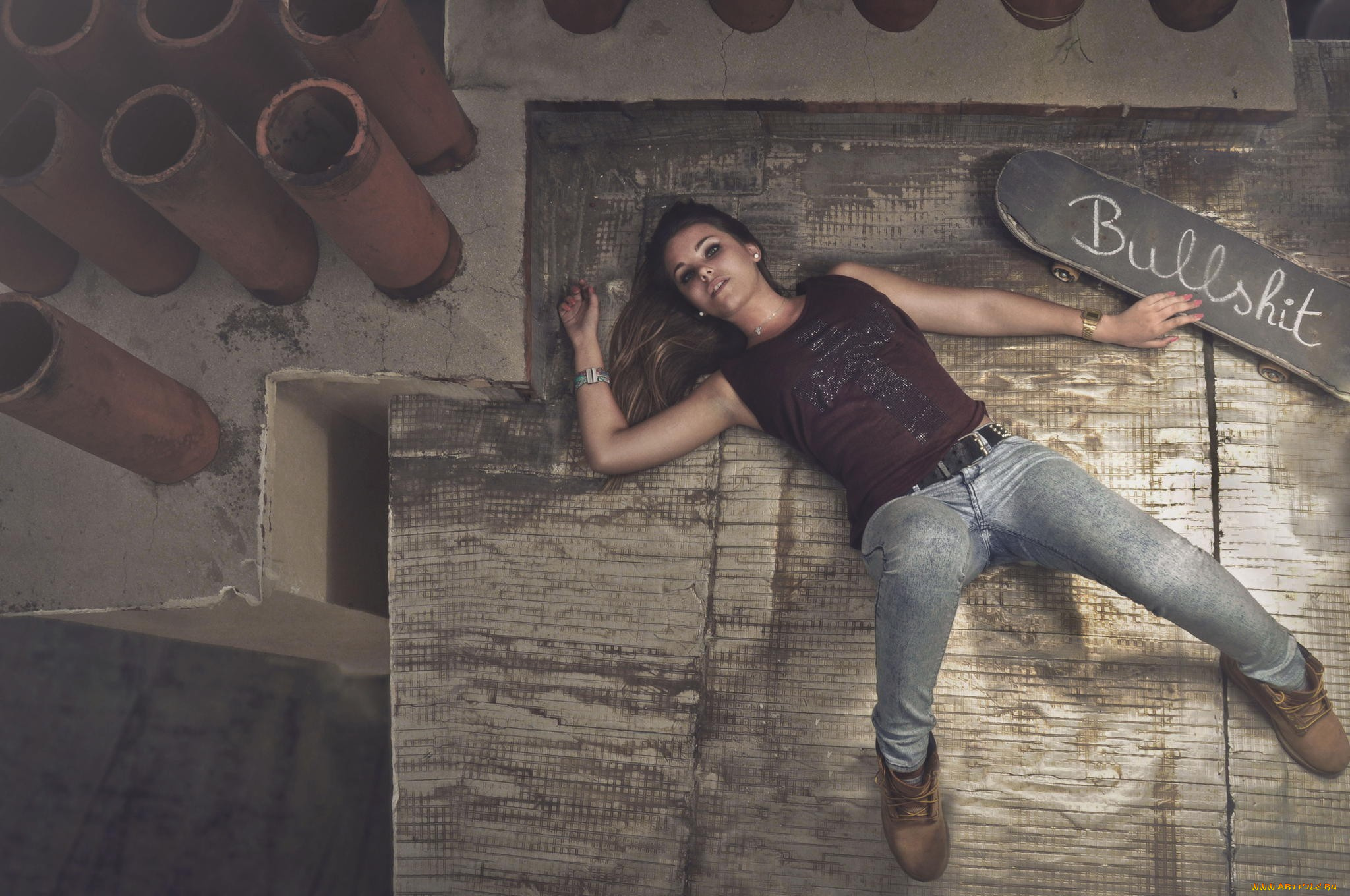 девушки, -unsort, , брюнетки, темноволосые, трубы, скейт, ботинки, джинсы, майка, топ, шатенка