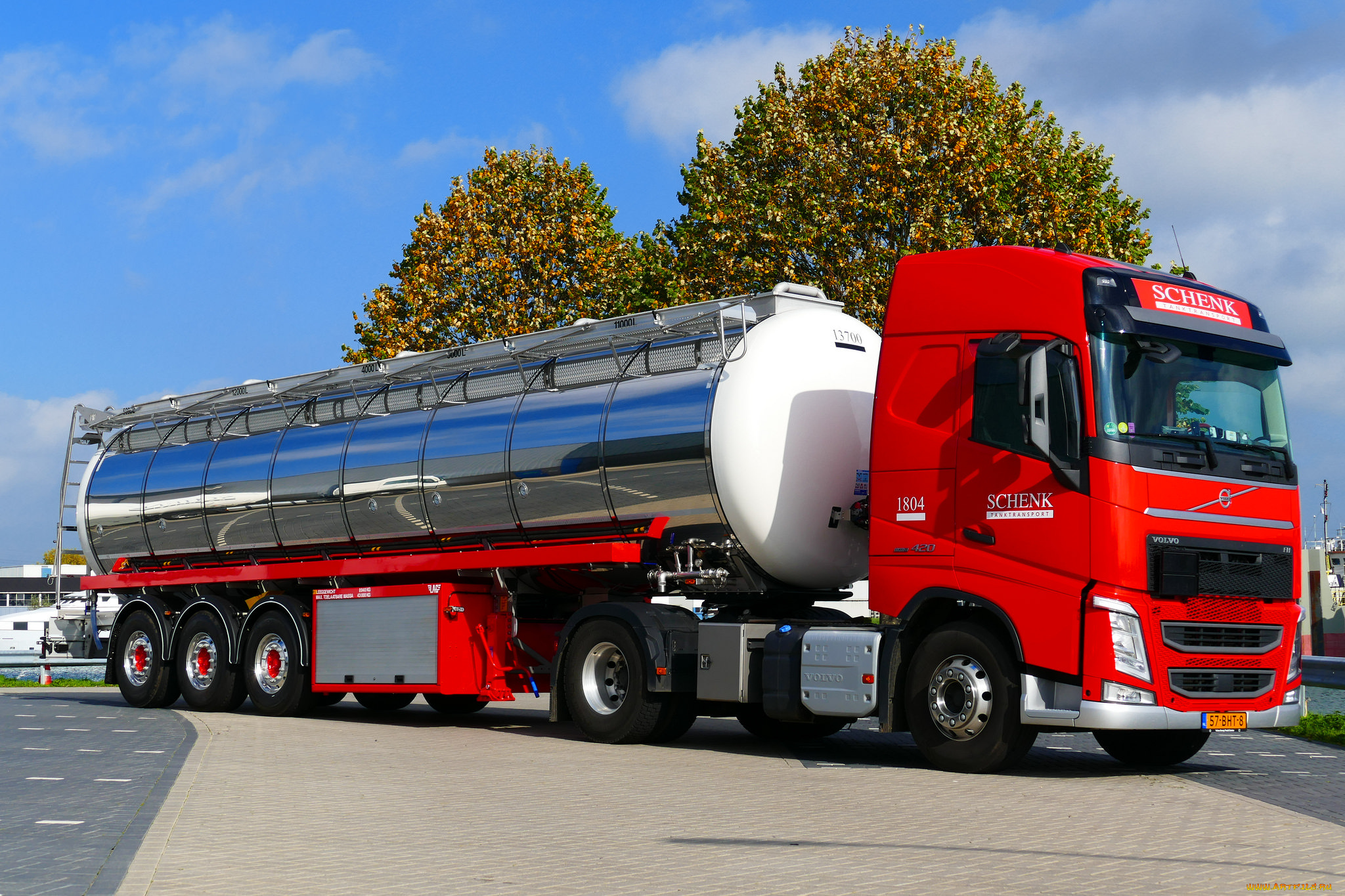 volvo, автомобили, volvo, trucks, , выставка, улица, грузовик, седельный, тягач