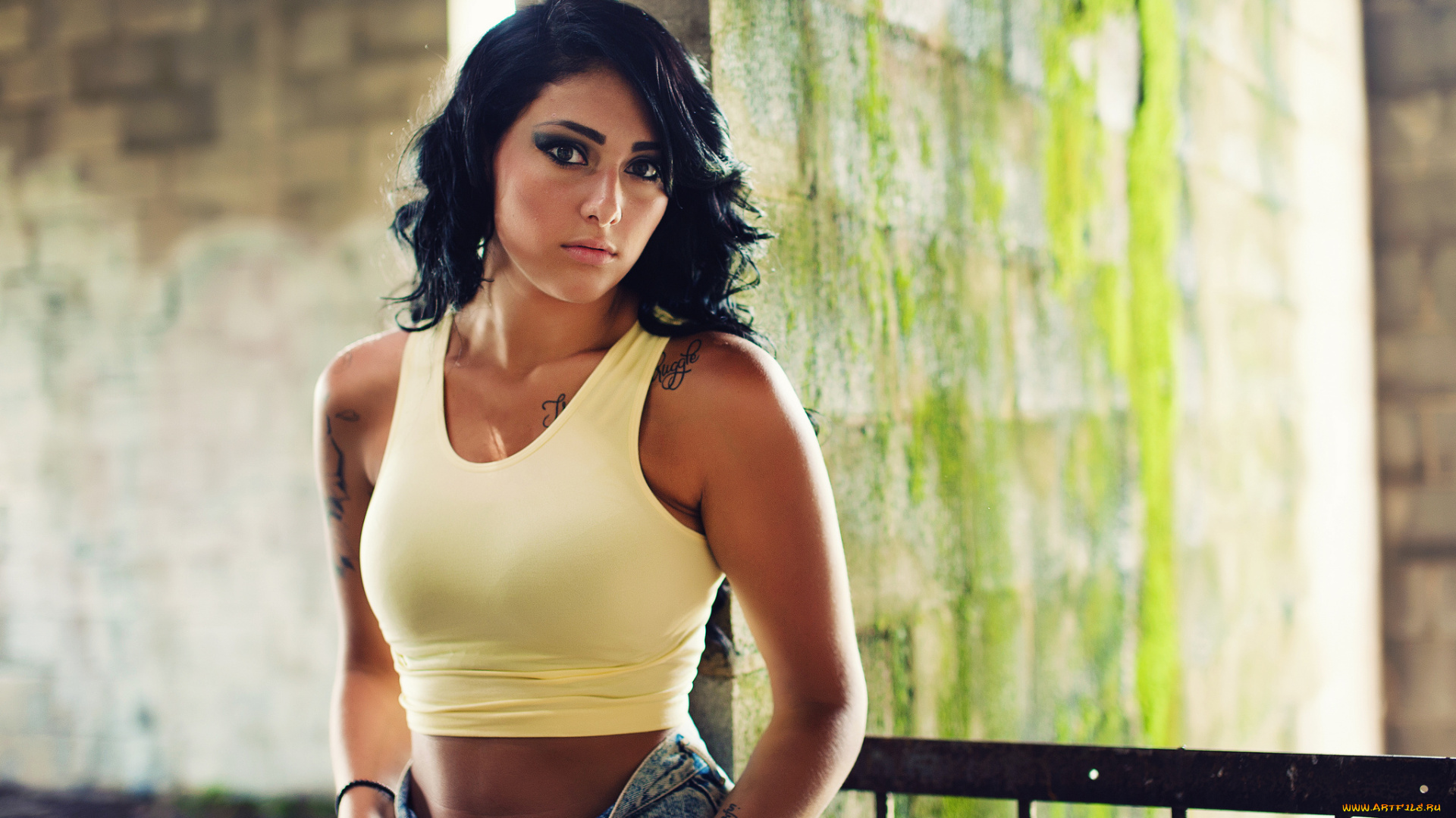 Heather, Milz, девушки