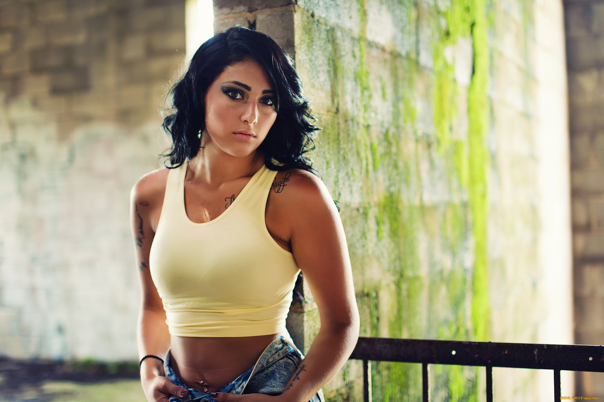 Heather, Milz, девушки