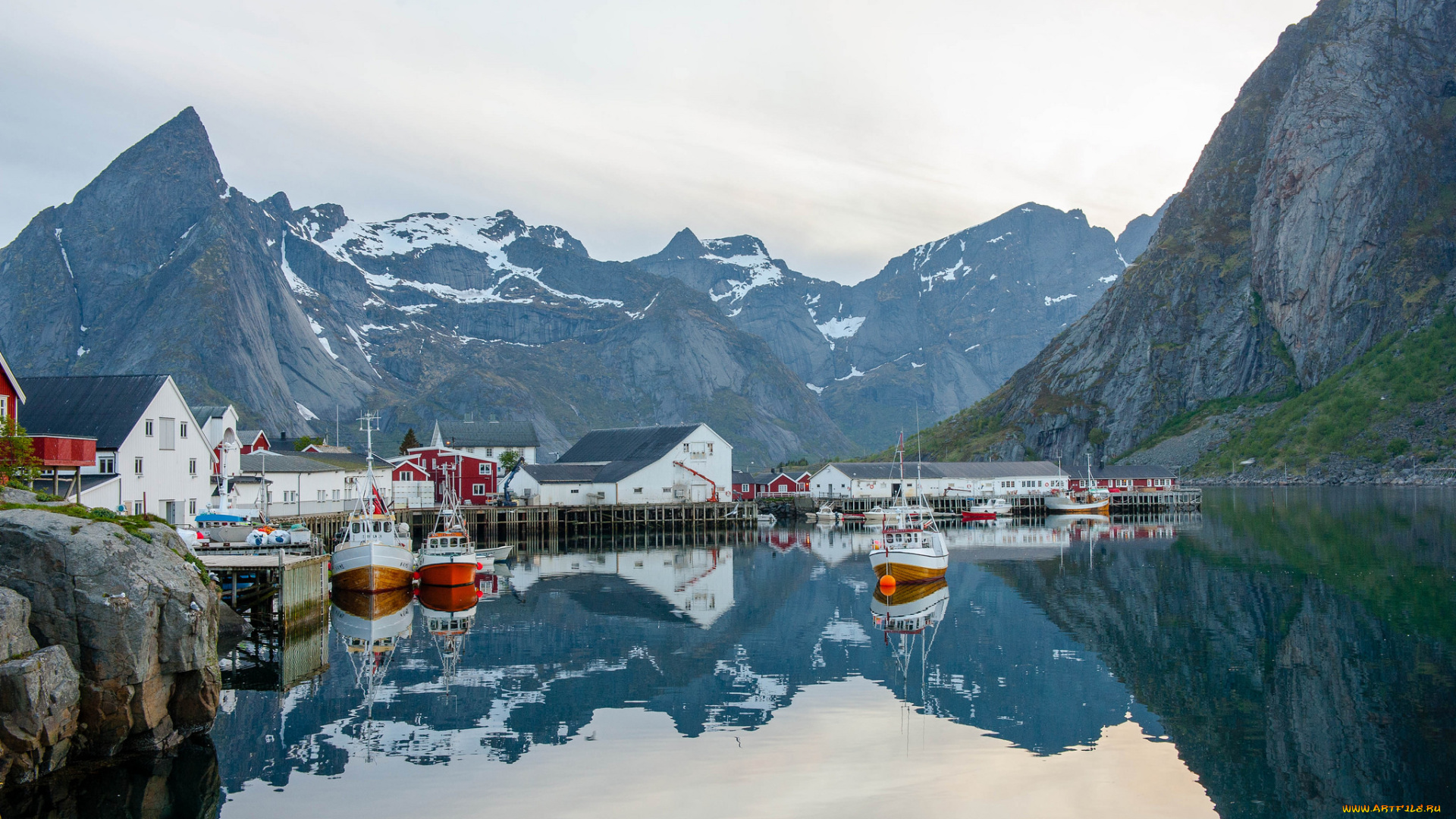 корабли, порты, , , причалы, горы, дома, река, причал, лодки, парусники