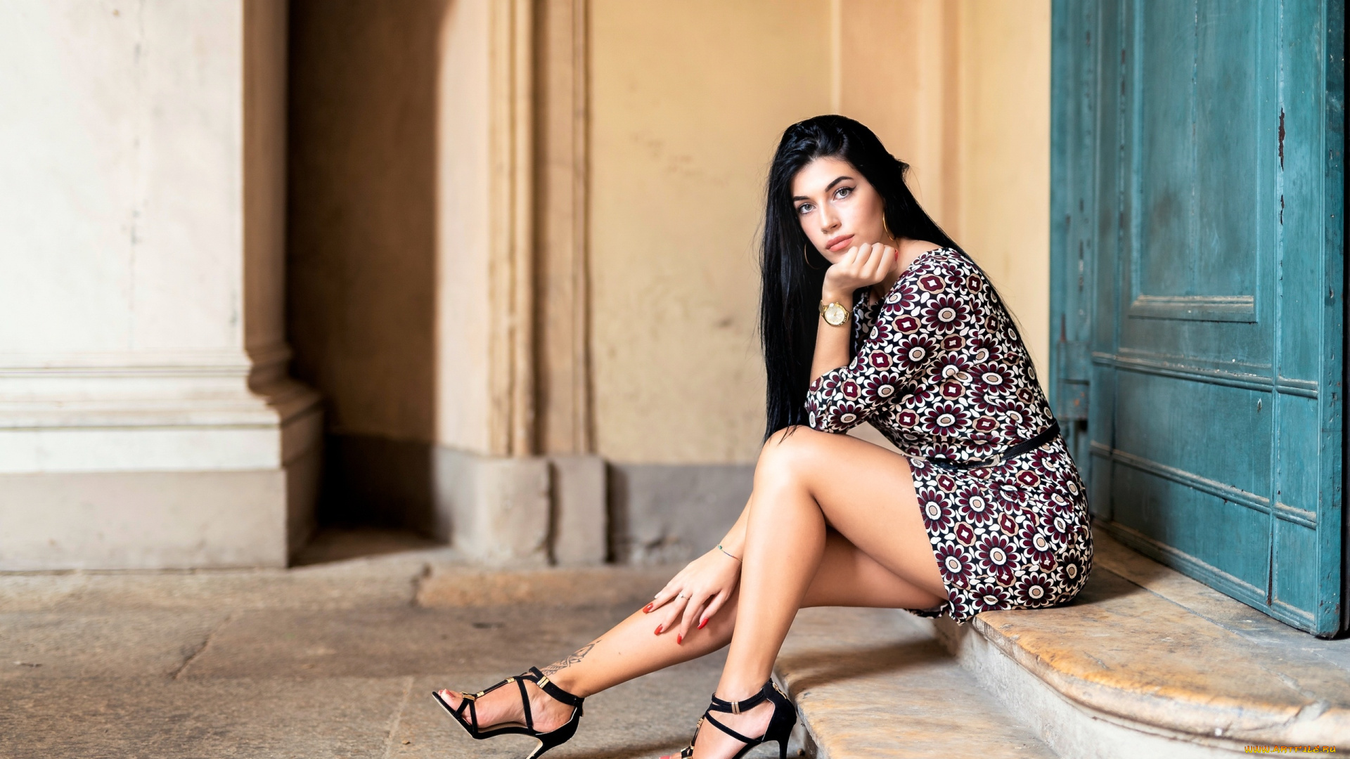 девушки, -, брюнетки, , шатенки, девушка, модель, брюнетка, красотка, поза, улица, взгляд, макияж, одежда, martina