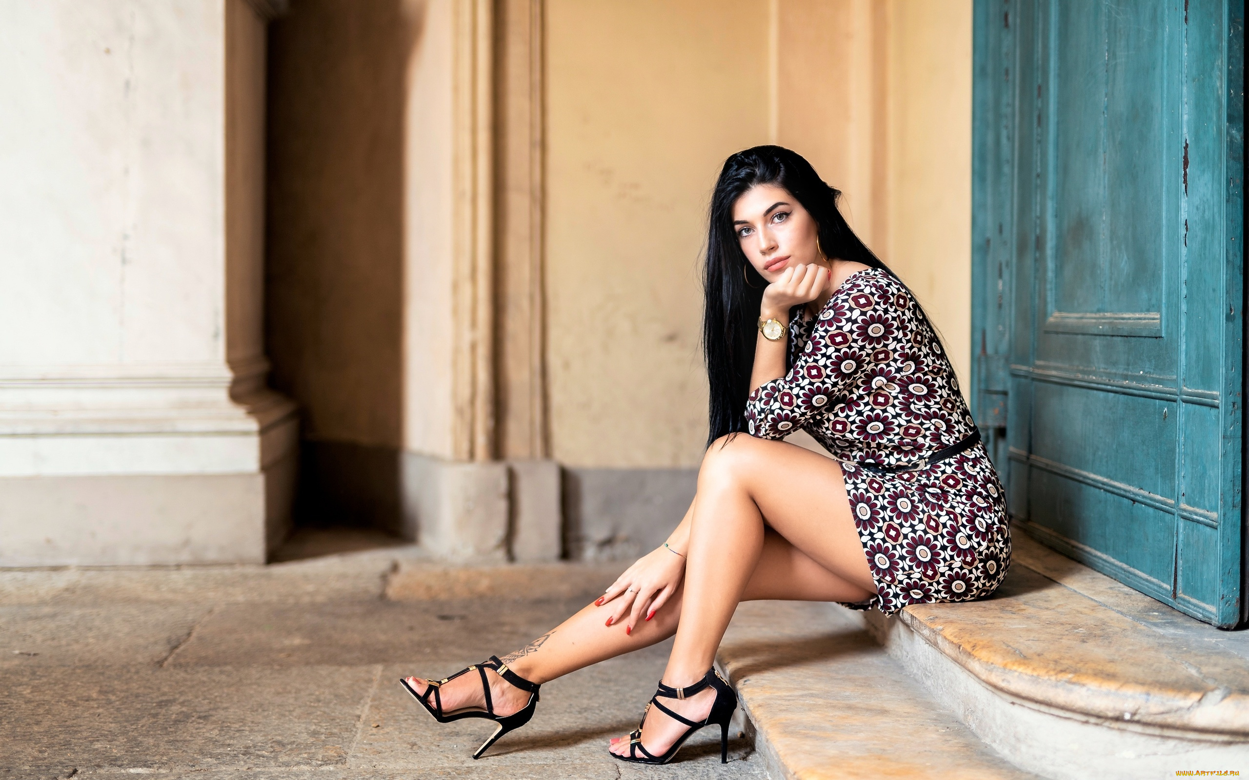 девушки, -, брюнетки, , шатенки, девушка, модель, брюнетка, красотка, поза, улица, взгляд, макияж, одежда, martina