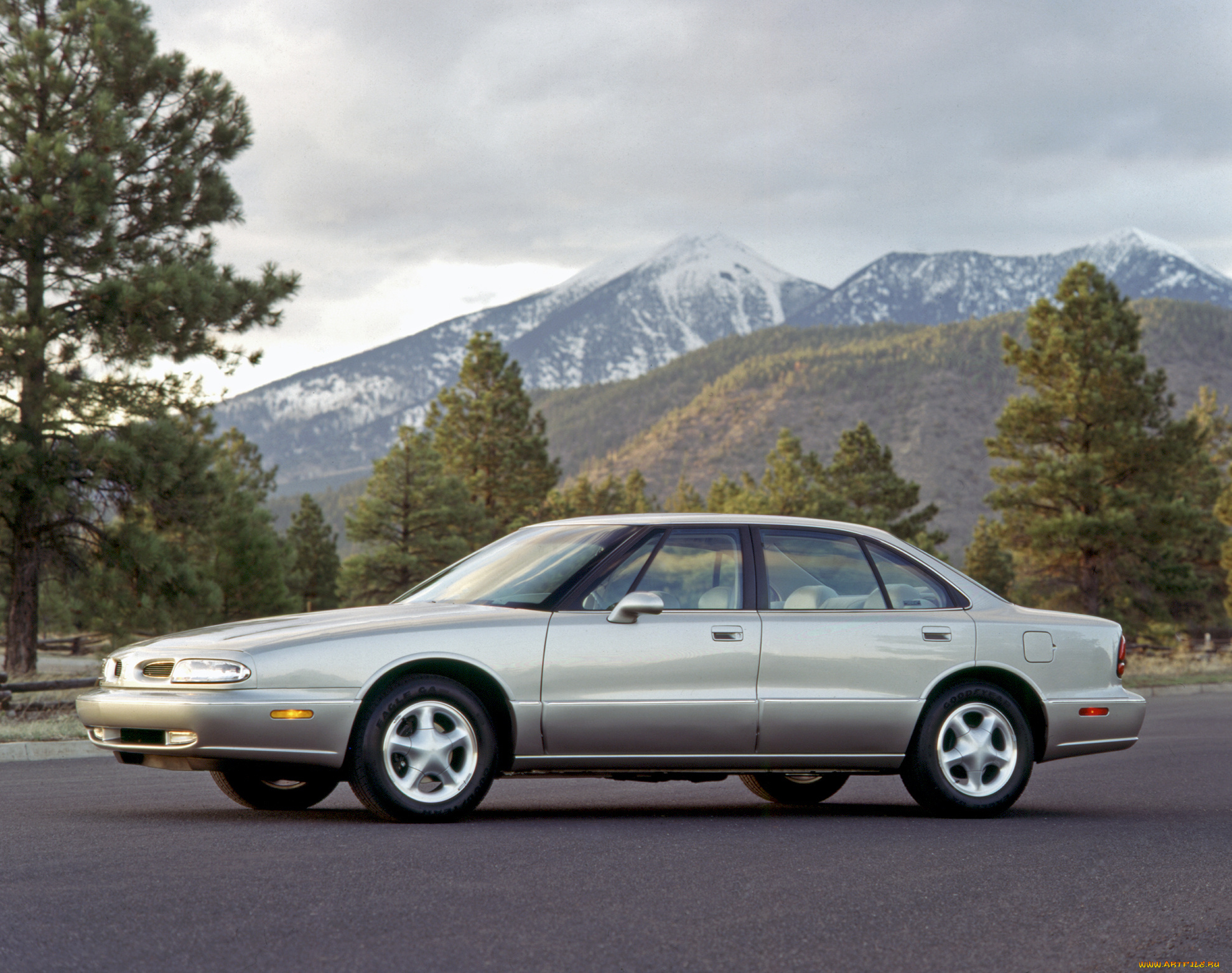 автомобили, oldsmobile