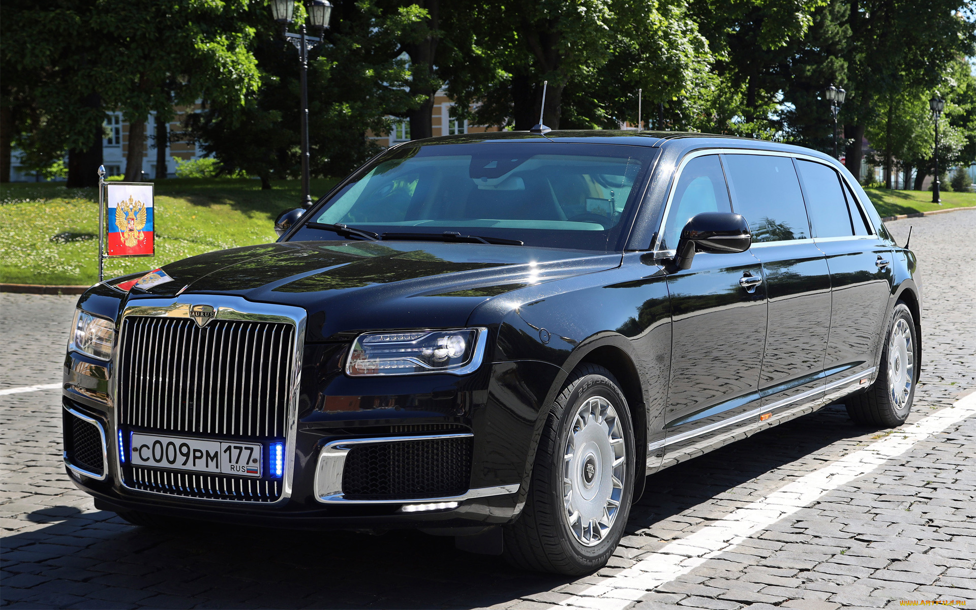 автомобили, aurus